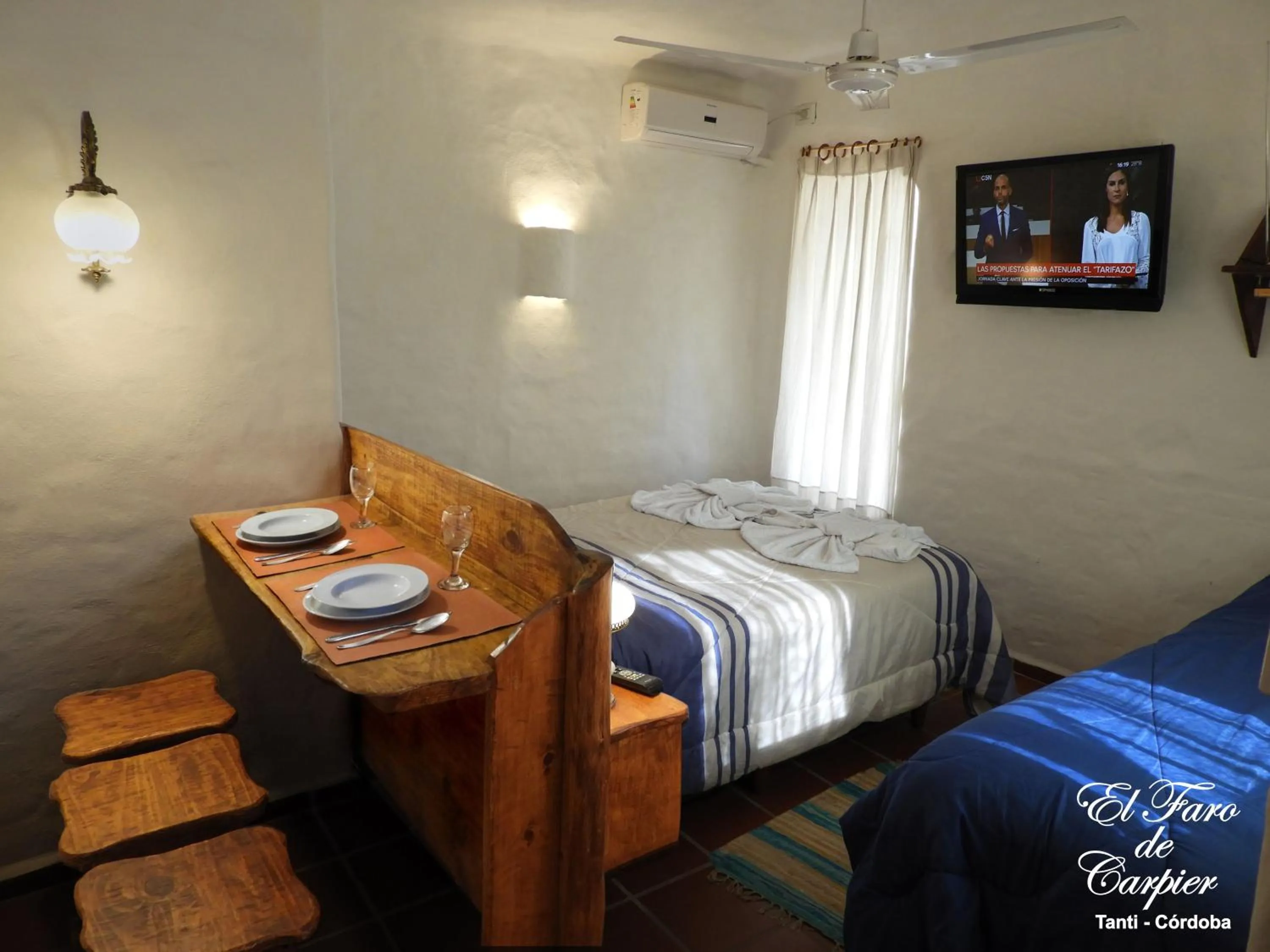 Bed in El Faro de Carpier - ApartHotel & Restaurante Bar Cafetería