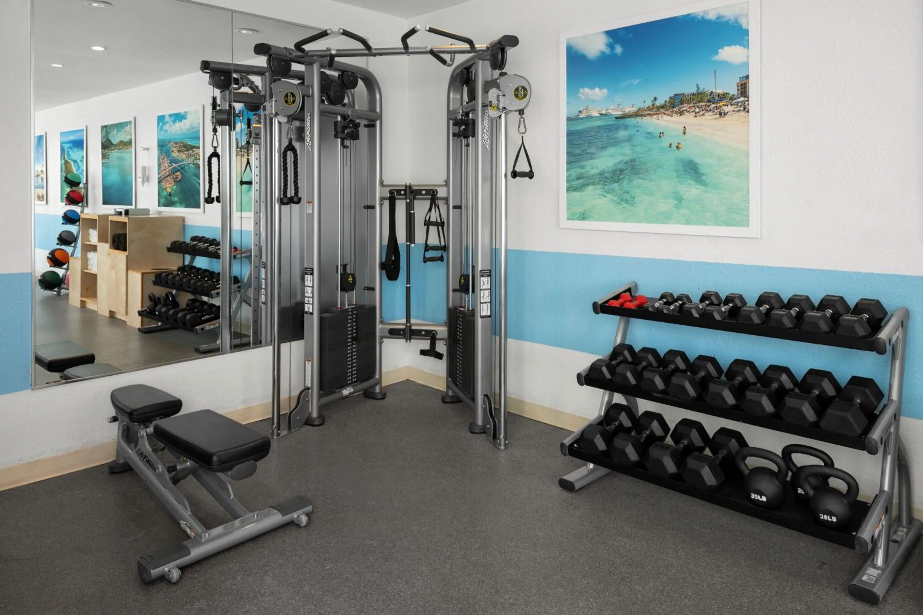 Fitness centre/facilities in Courtyard by Marriott Nassau Downtown/Junkanoo Beach