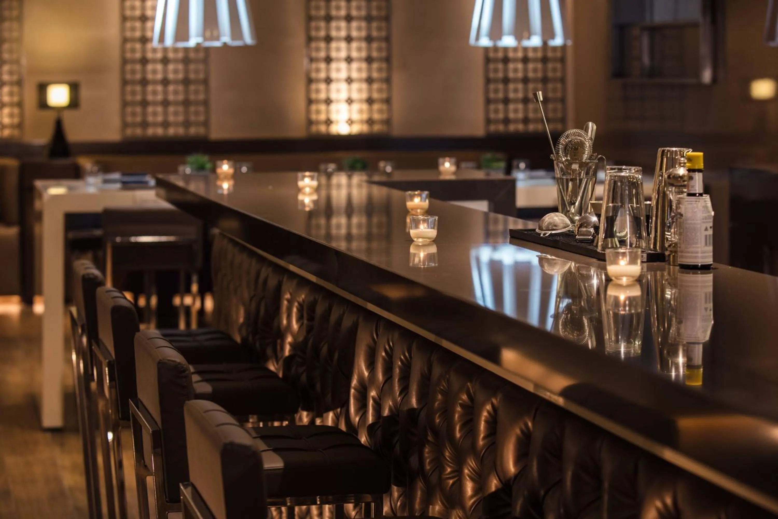 Lounge or bar in AC Hotel by Marriott Panama City