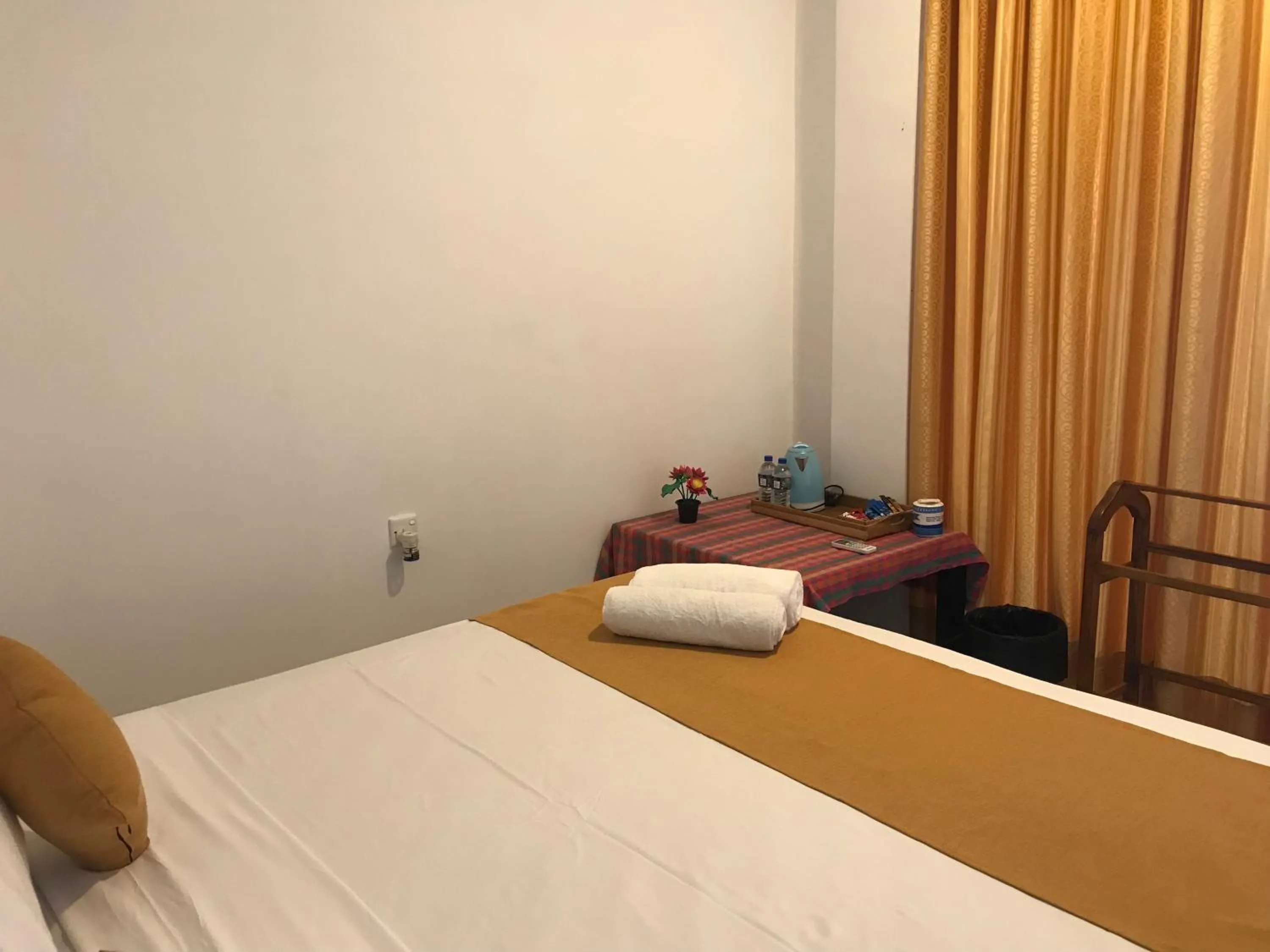 Bed in Sunray Beach House