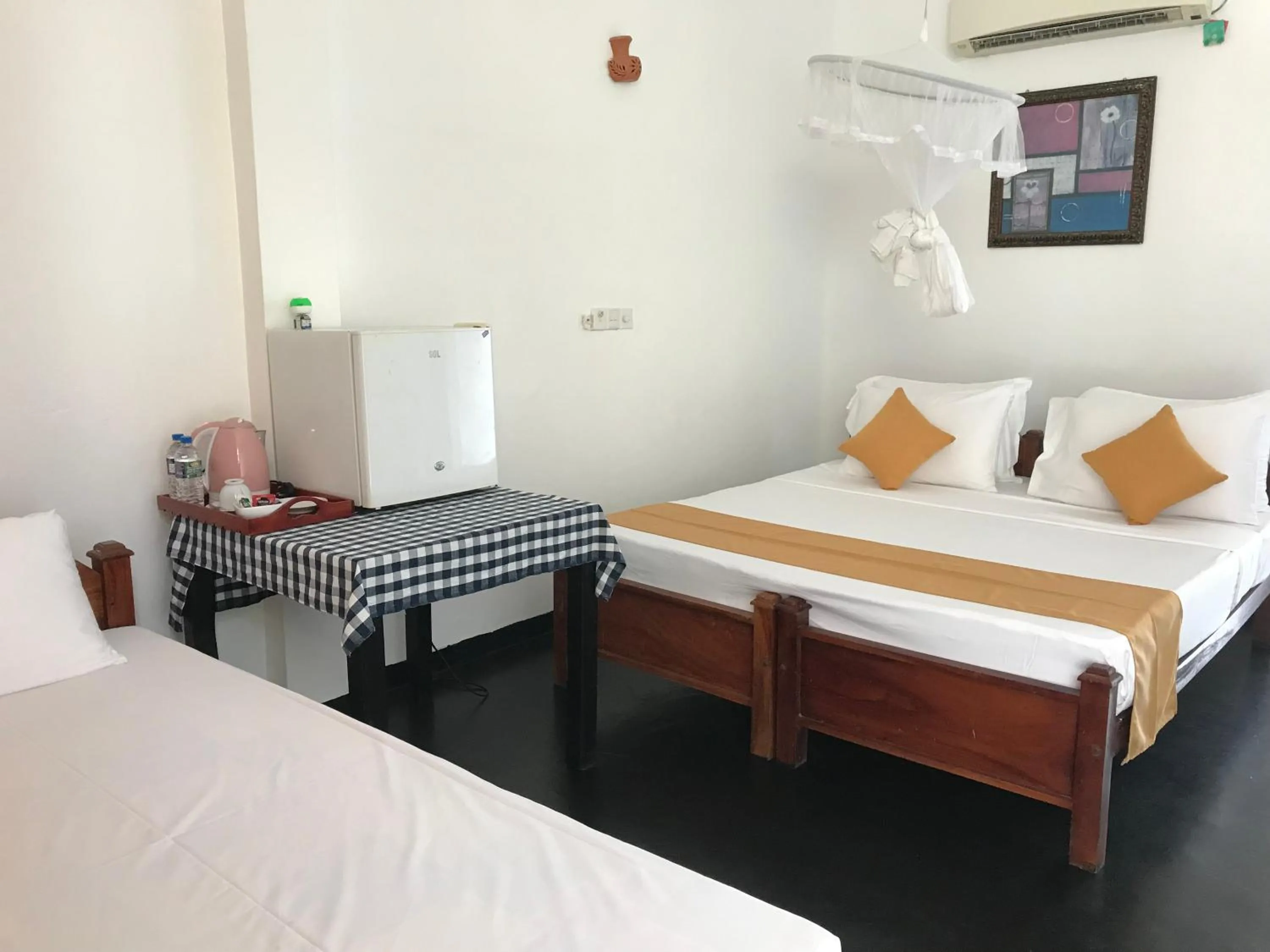 Bed in Sunray Beach House