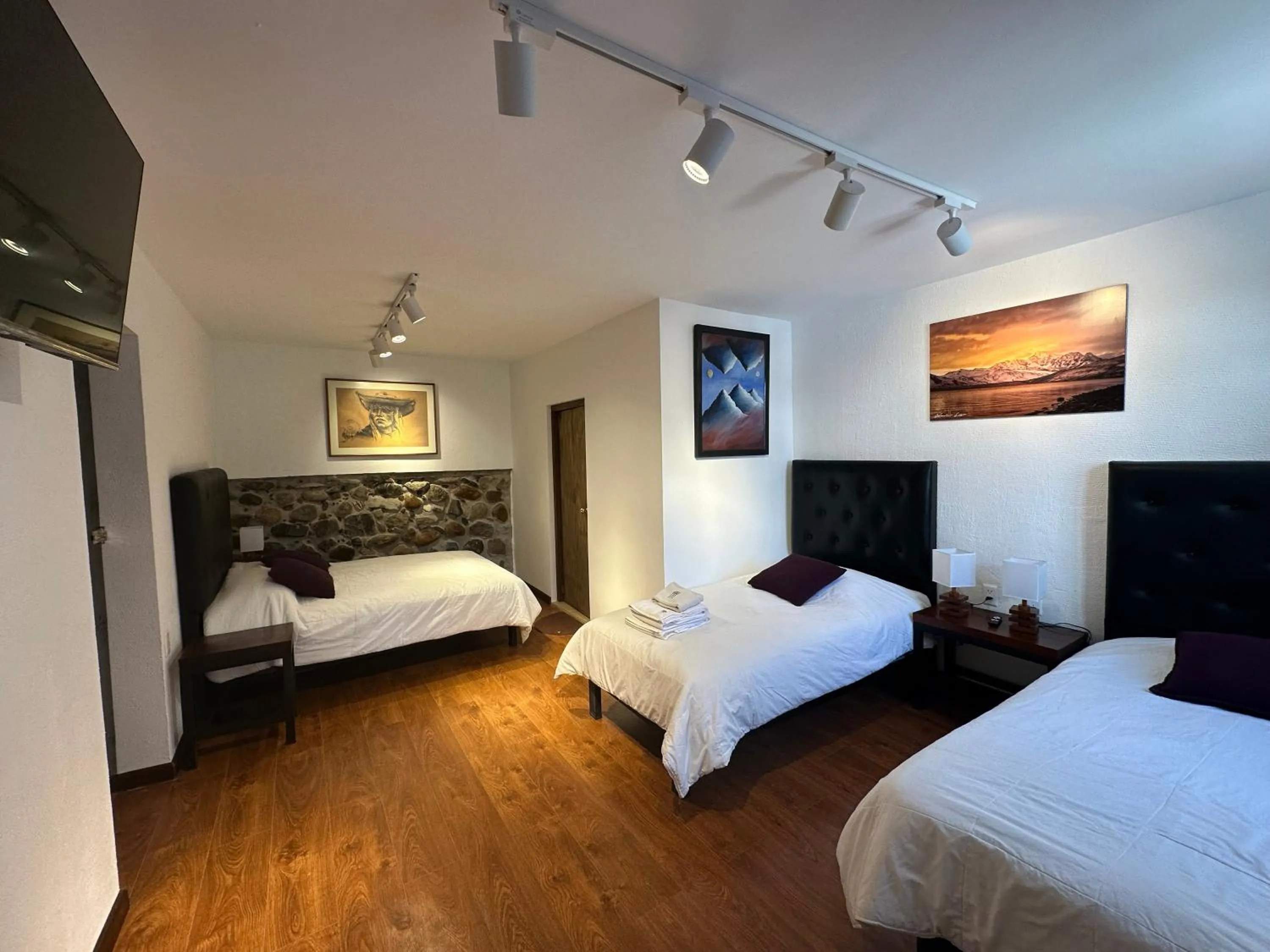 Photo of the whole room, Bed in El Museo Hotel Boutique