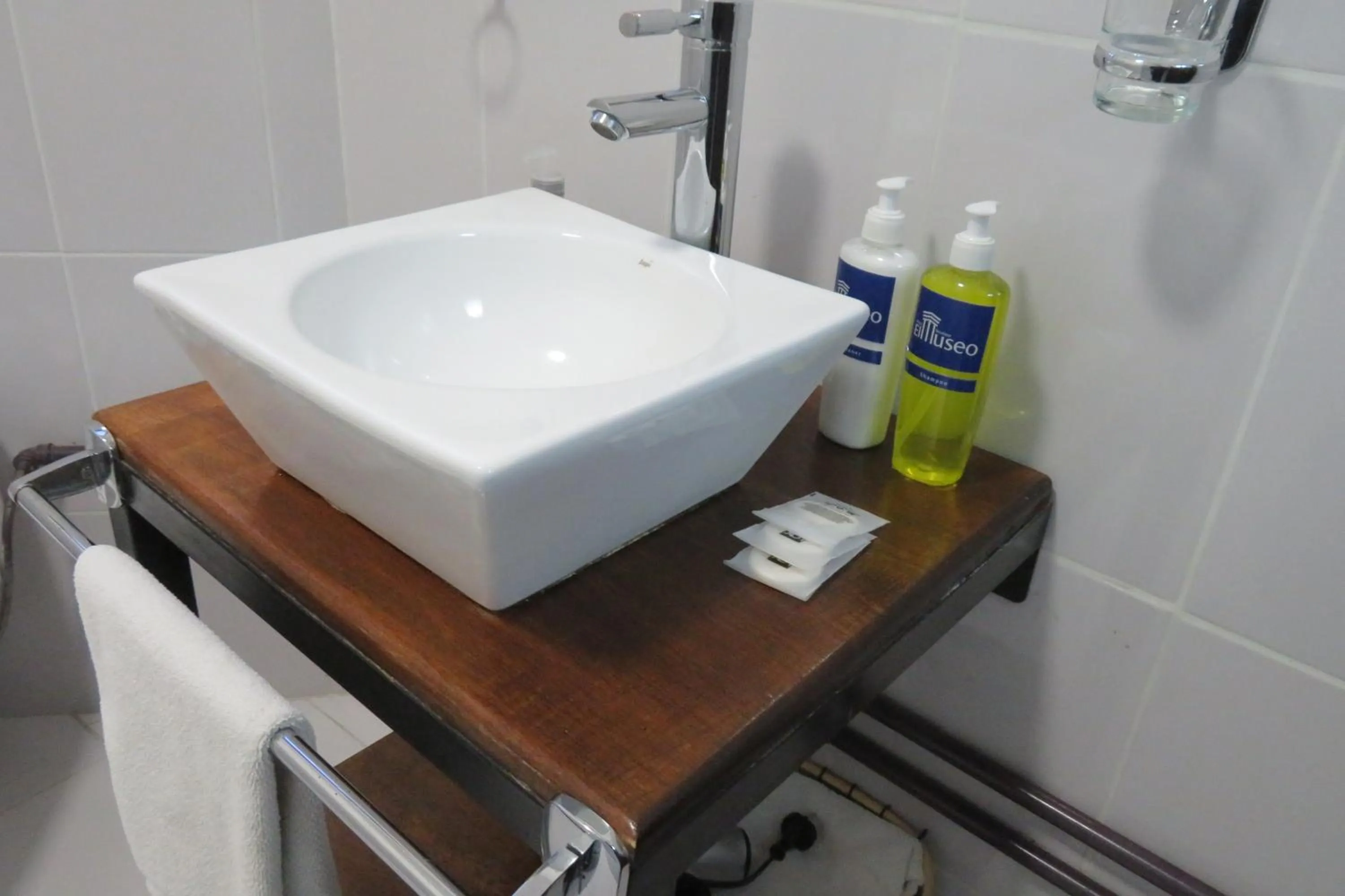 Bathroom in El Museo Hotel Boutique