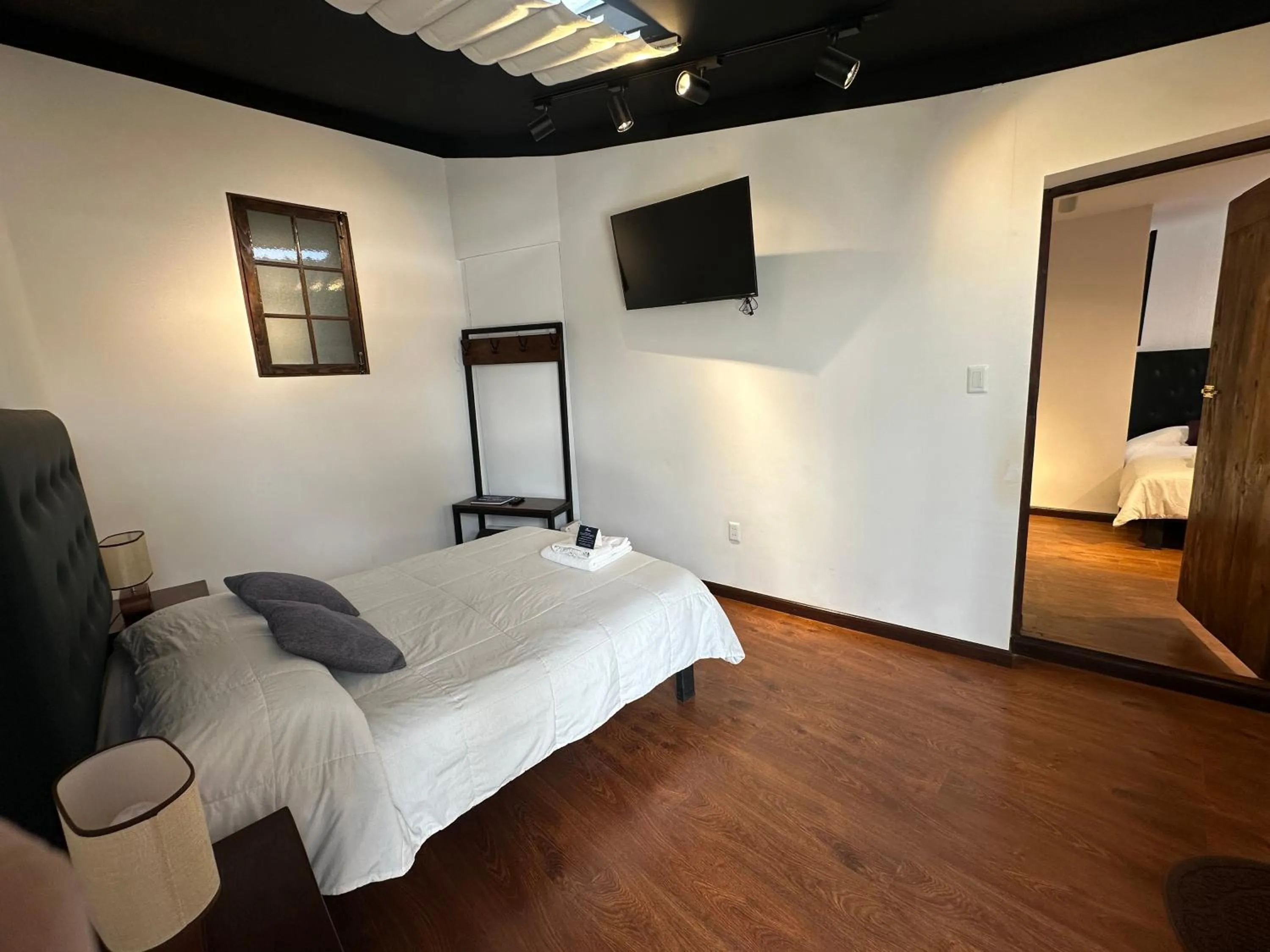 Bedroom, Bed in El Museo Hotel Boutique