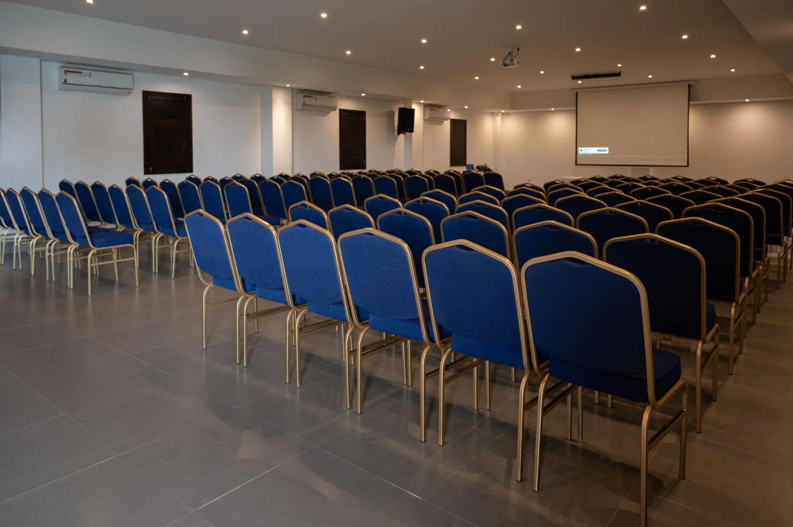 Meeting/conference room in Hotel Campestre Montecarlo