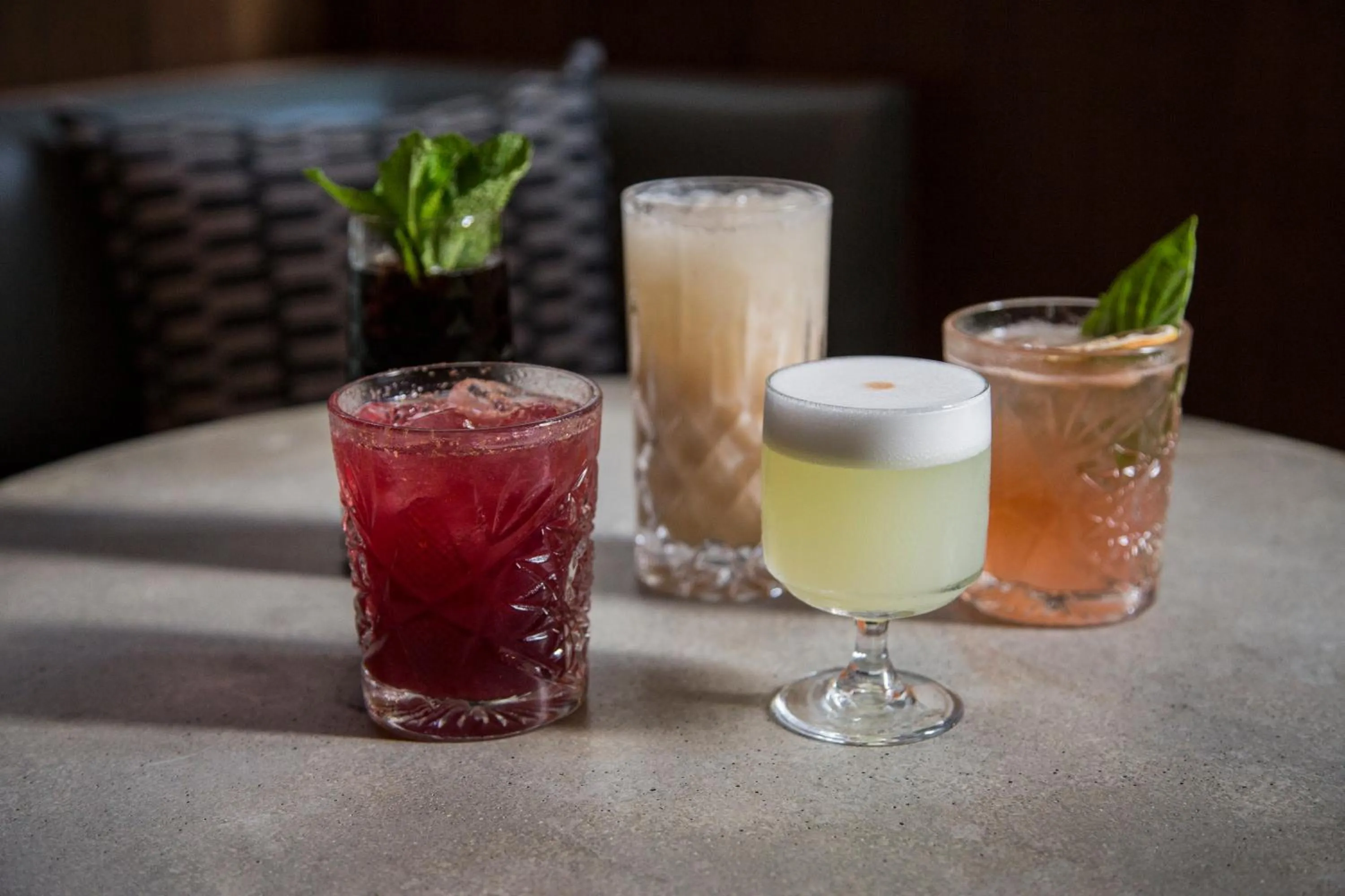 Restaurant/places to eat in Kimpton Gray Hotel Chicago by IHG