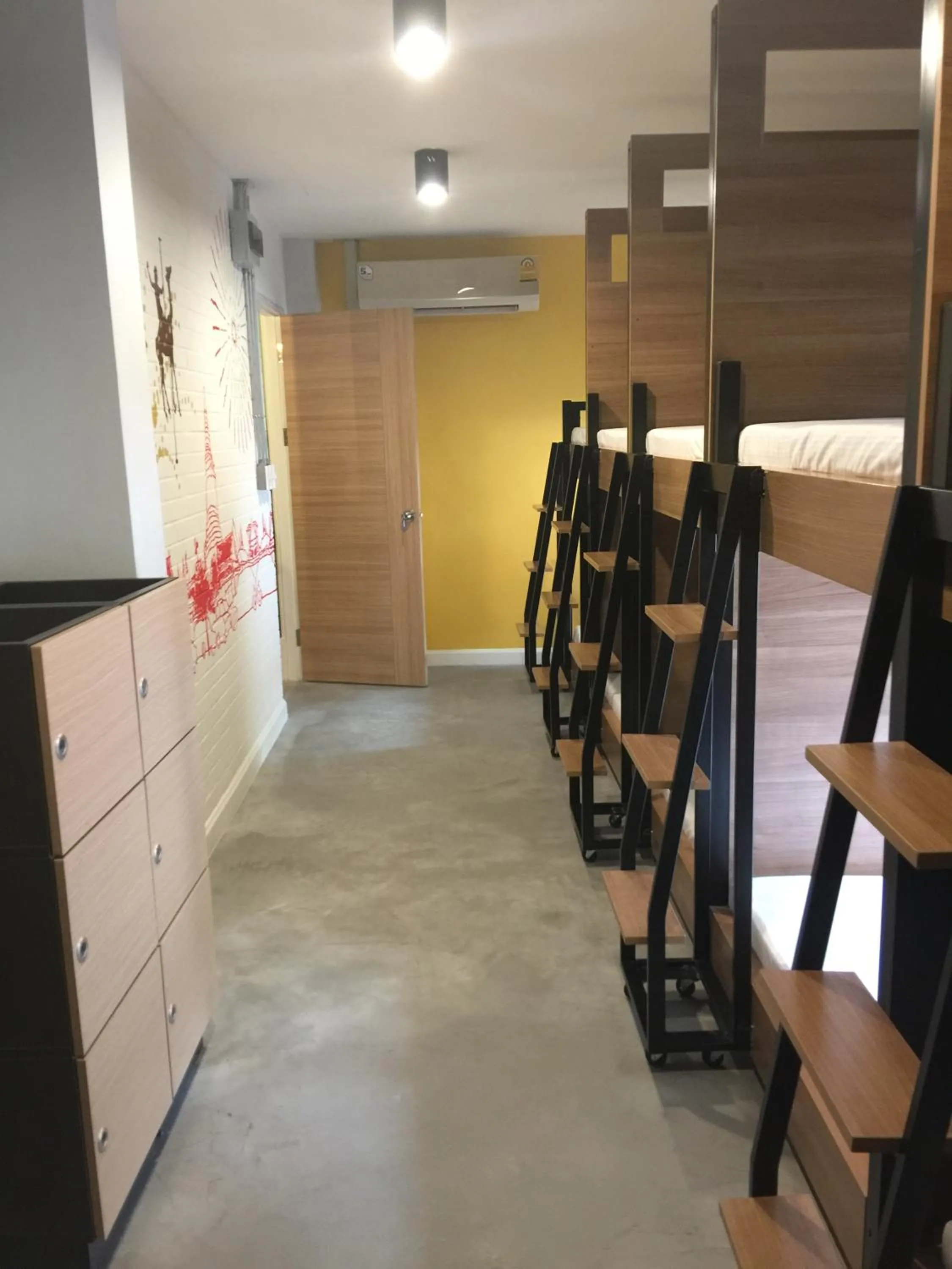 bunk bed in Bed@Town Hostel