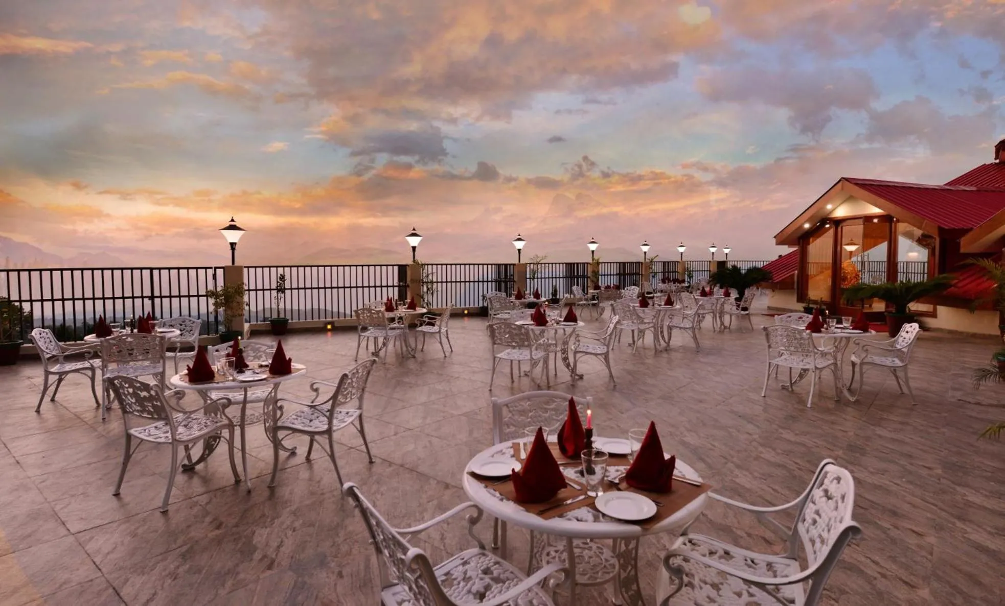 Restaurant/places to eat in JK Clarks Exotica