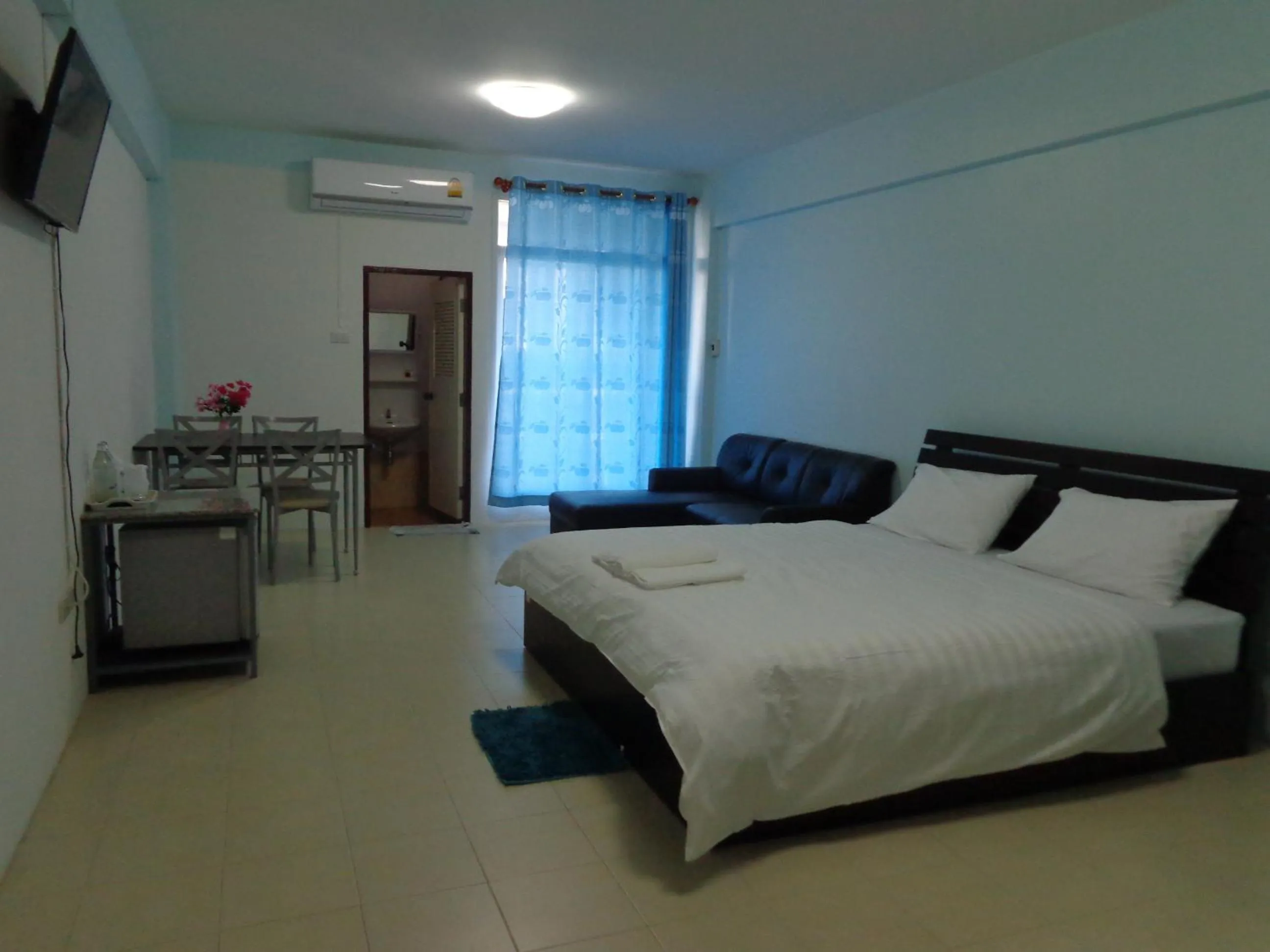 Photo of the whole room, Bed in A&S Residence Kanchanaburi