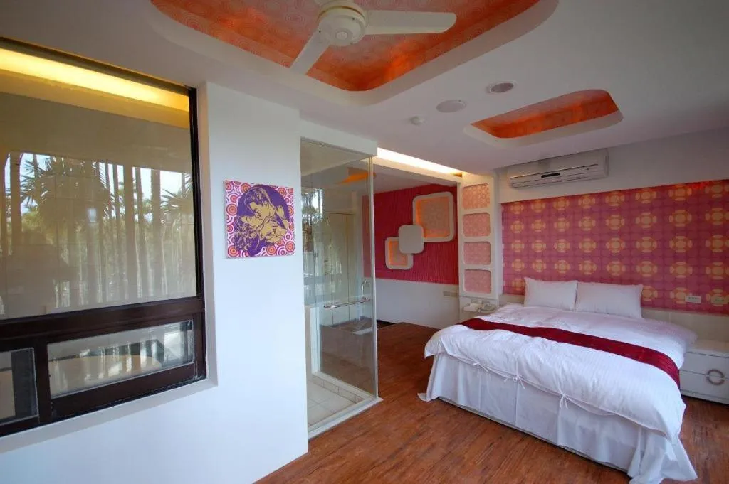 Photo of the whole room, Bed in Full House Homestay