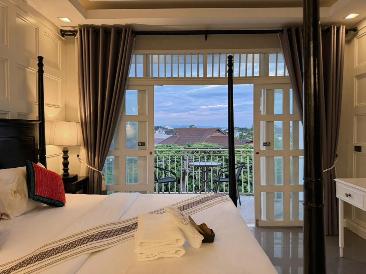 Bed in WUA LAI Boutique Hotel Chiang Mai