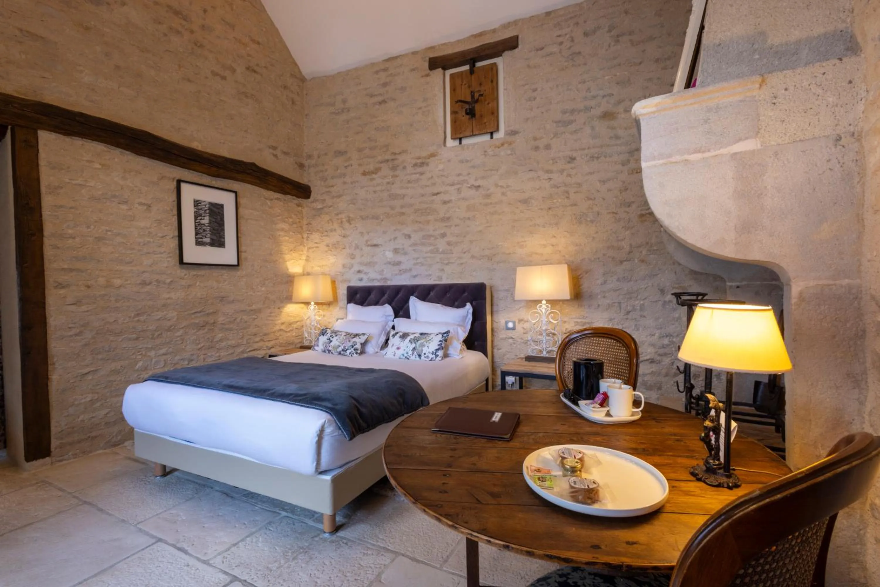 Bed in Hôtel Le Clos