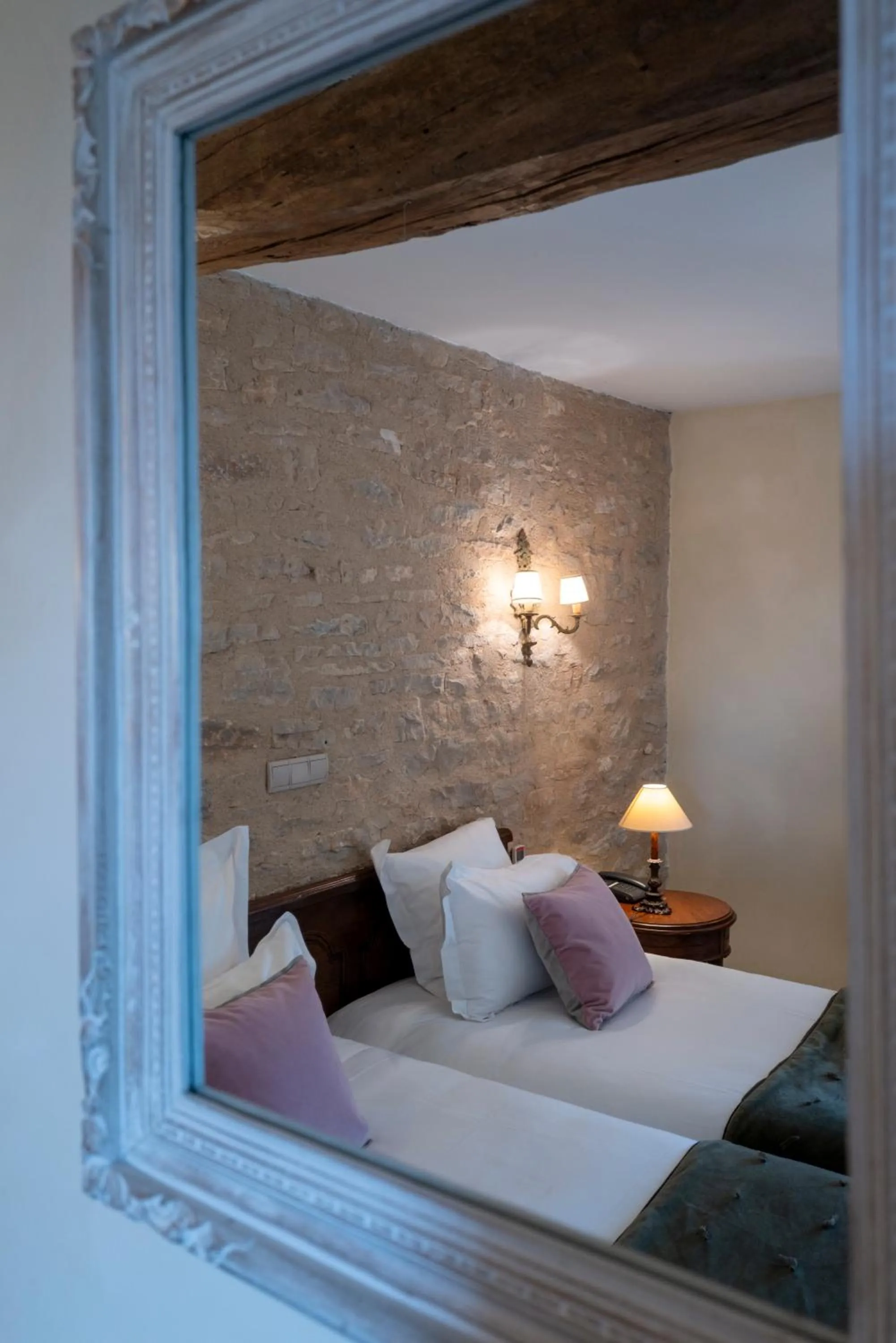 Bed in Hôtel Le Clos