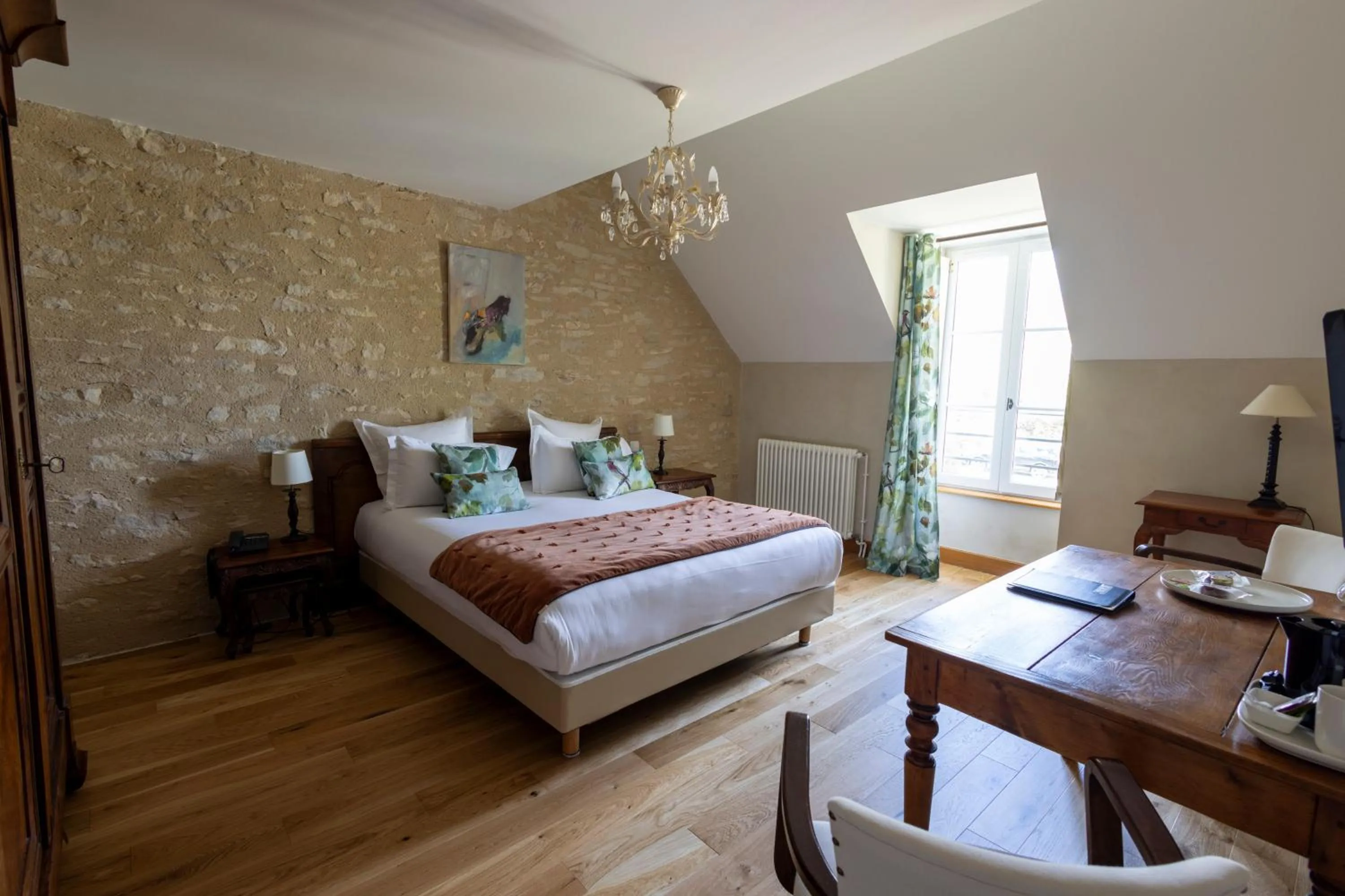 Bed in Hôtel Le Clos