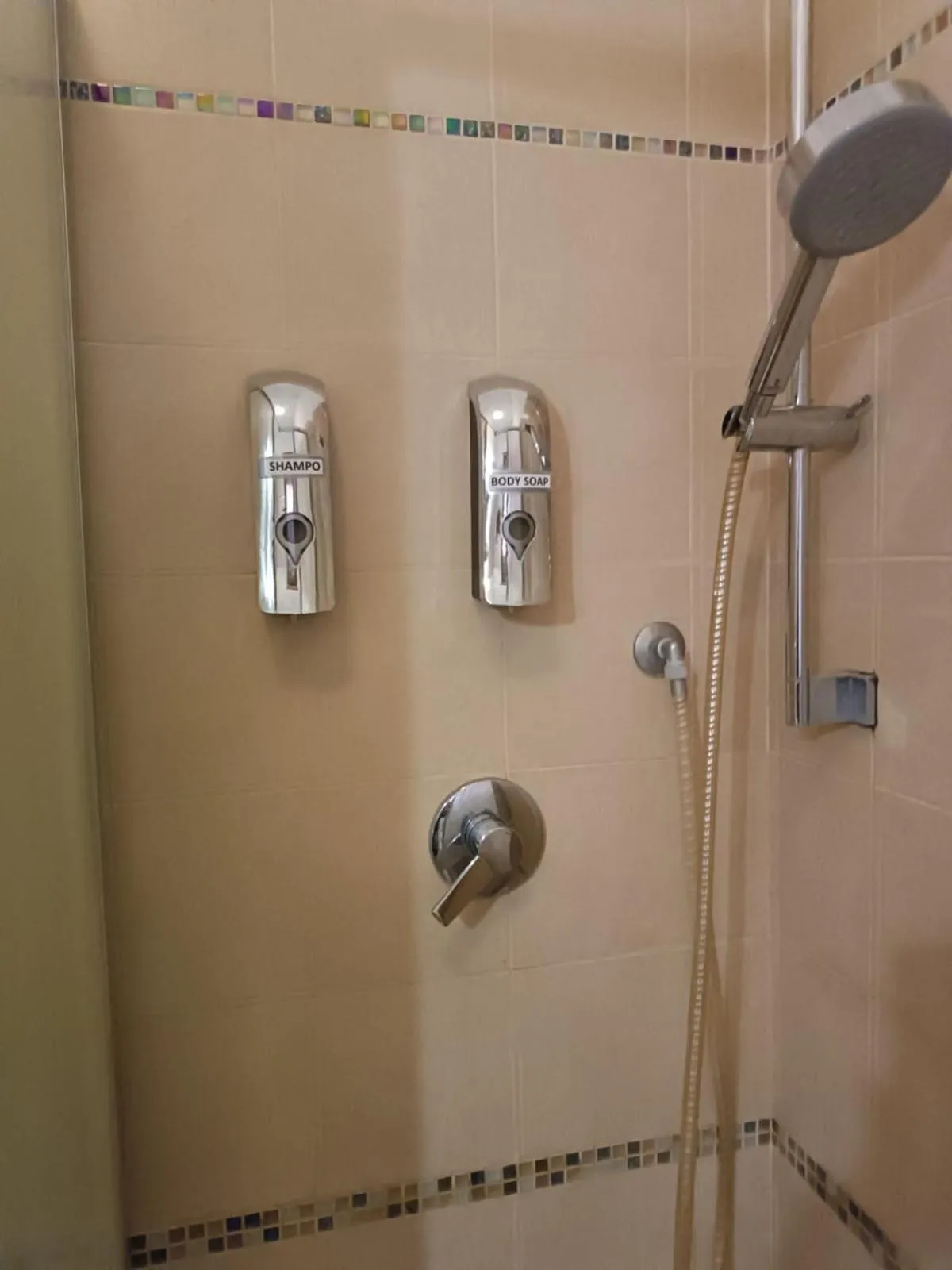 Shower in Domus Romae