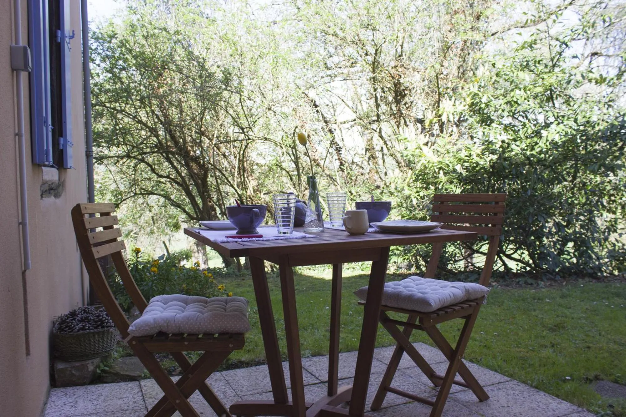 Patio in Les Chambres d'Hôtes du Rouyre