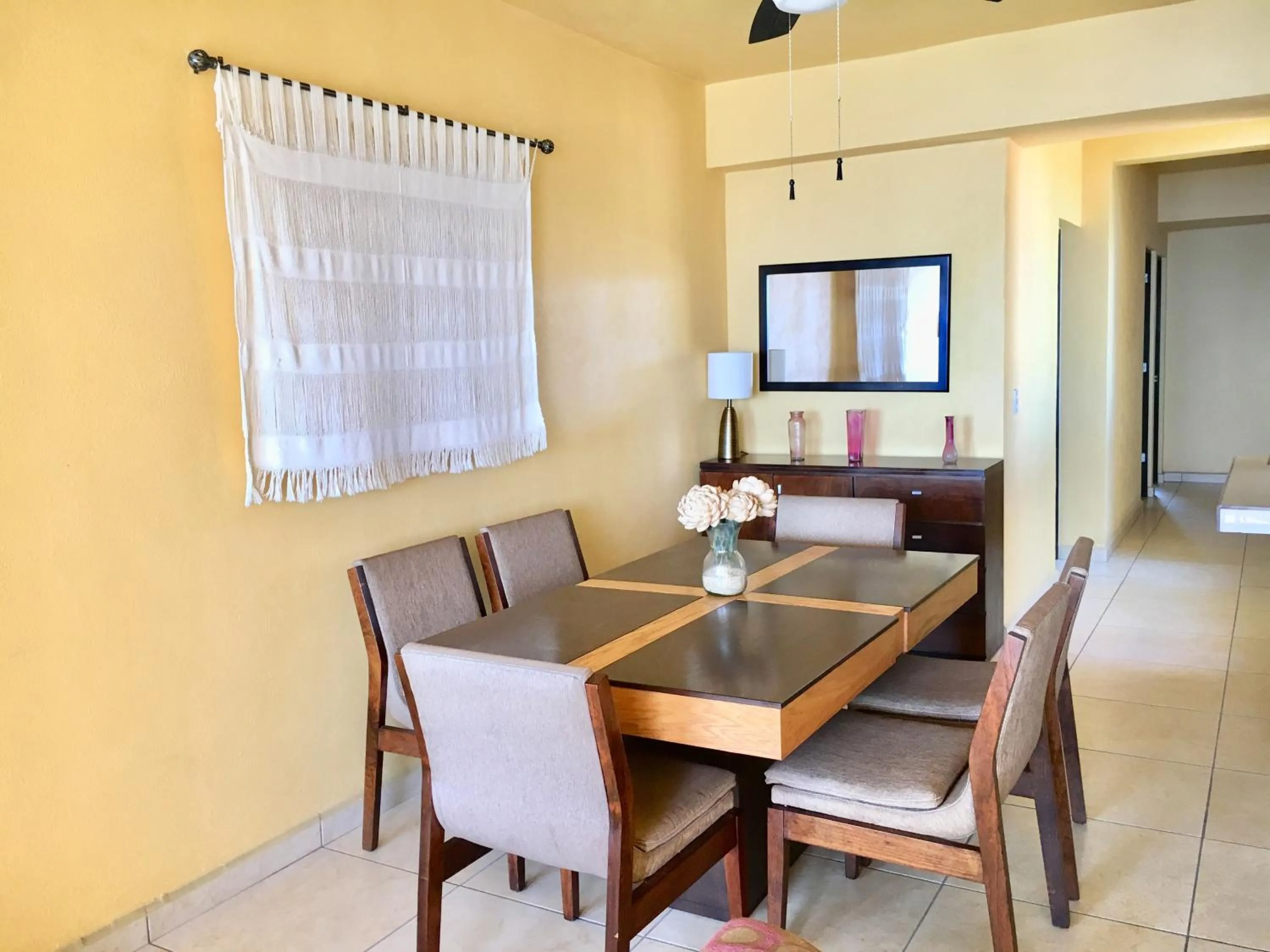 Andressa Mia Apartments