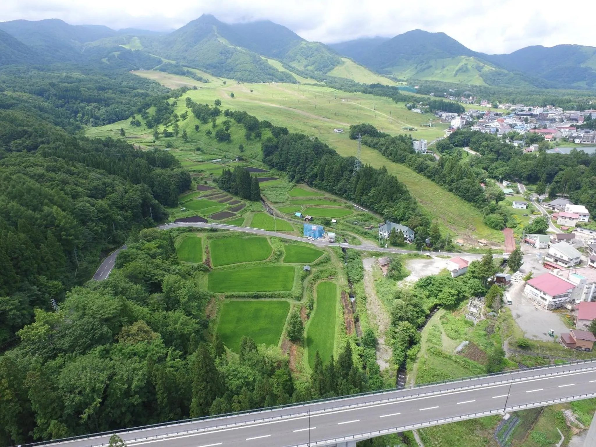 Off site in Hakuba Tsugaike Sunrise Tanne
