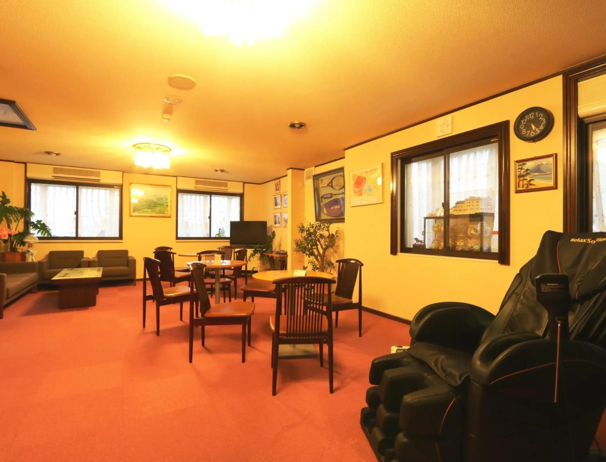 Communal lounge/ TV room in Hakuba Tsugaike Sunrise Tanne