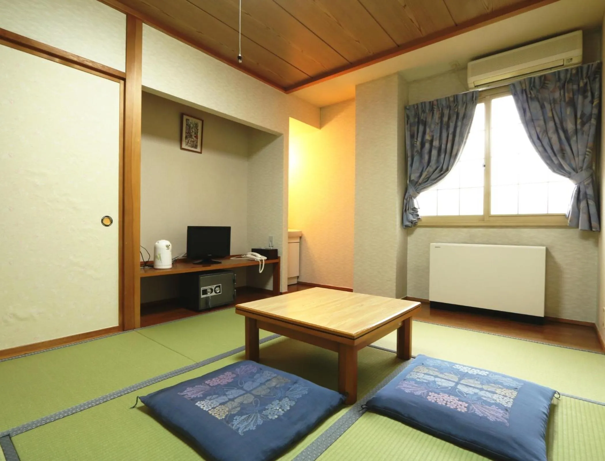 Japanese-Style Room - single occupancy in Hakuba Tsugaike Sunrise Tanne