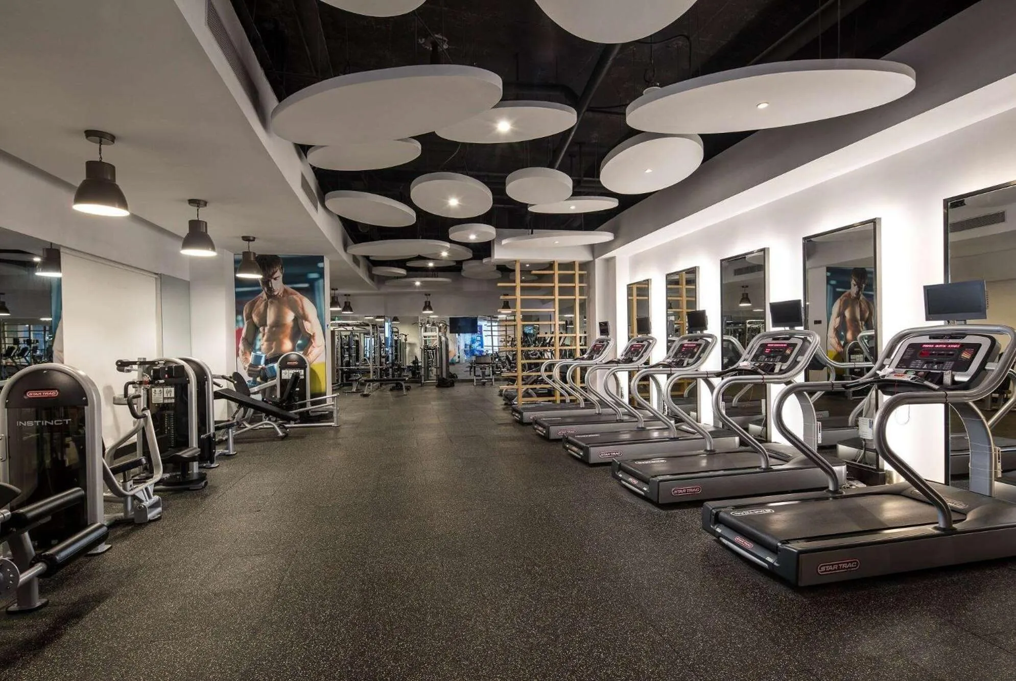 Fitness centre/facilities in Ramada Plaza by Wyndham Sanya Bay