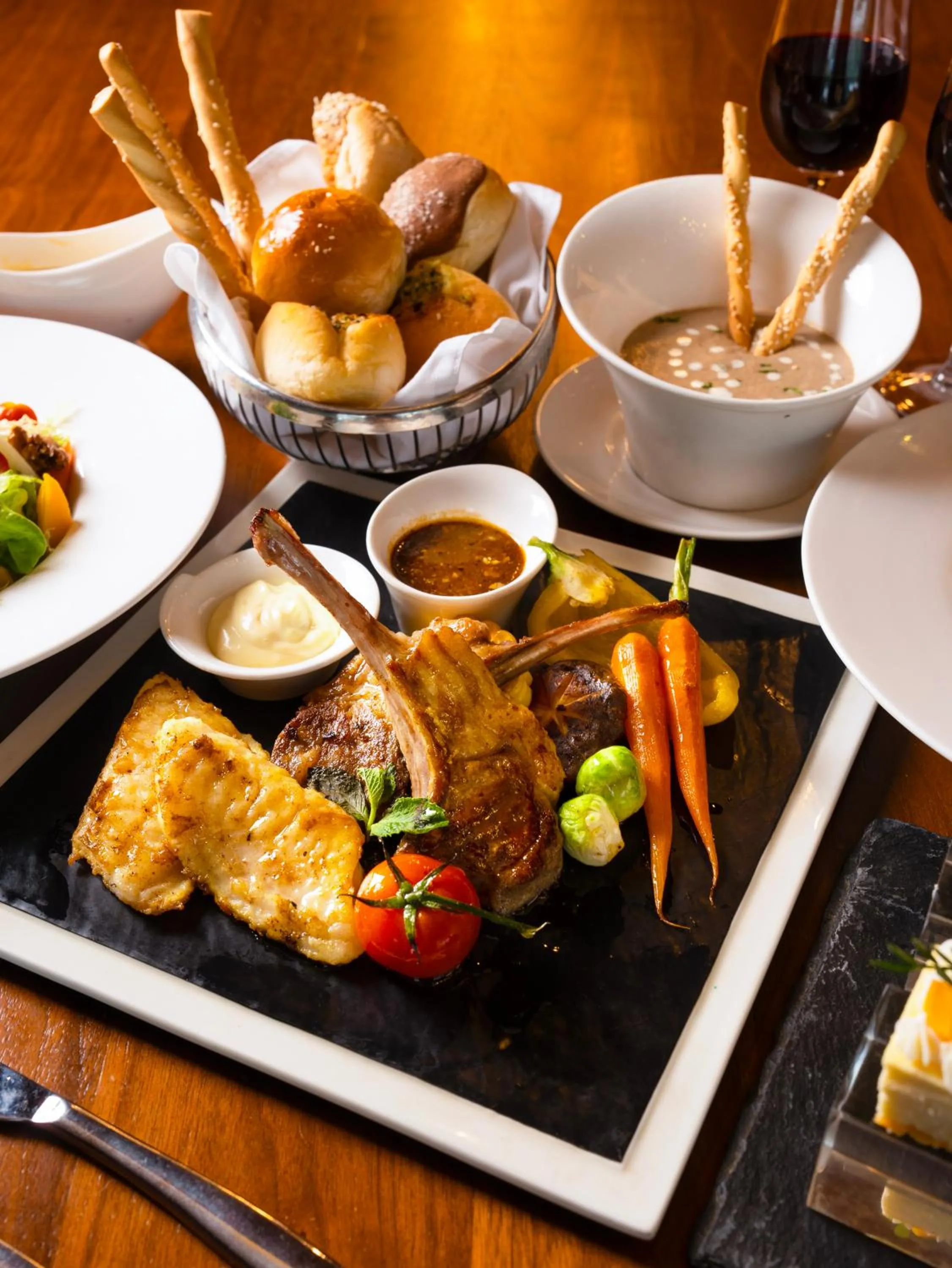 Lunch in Ramada Plaza by Wyndham Sanya Bay