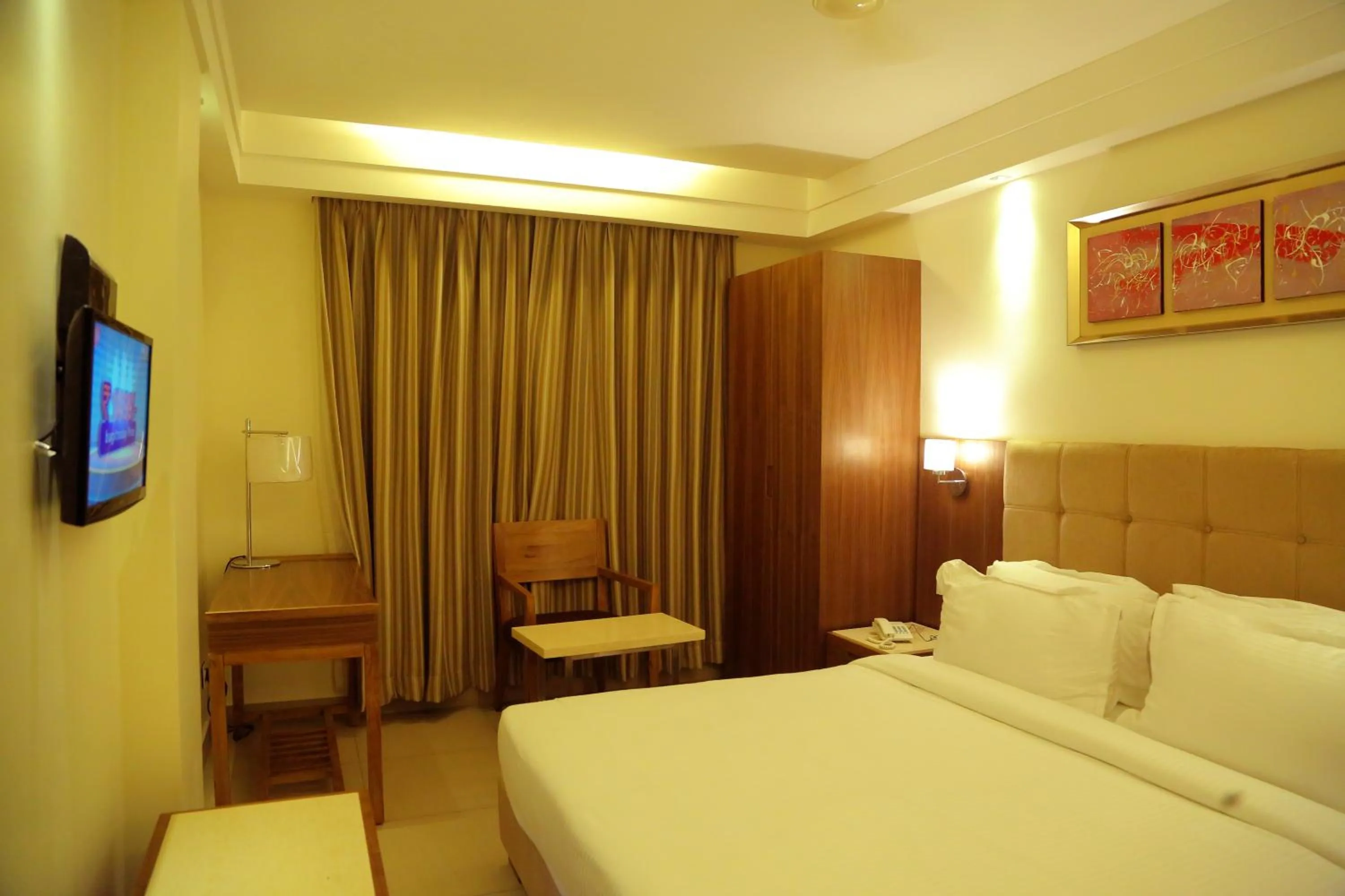 TV and multimedia, Bed in Hotel Park N