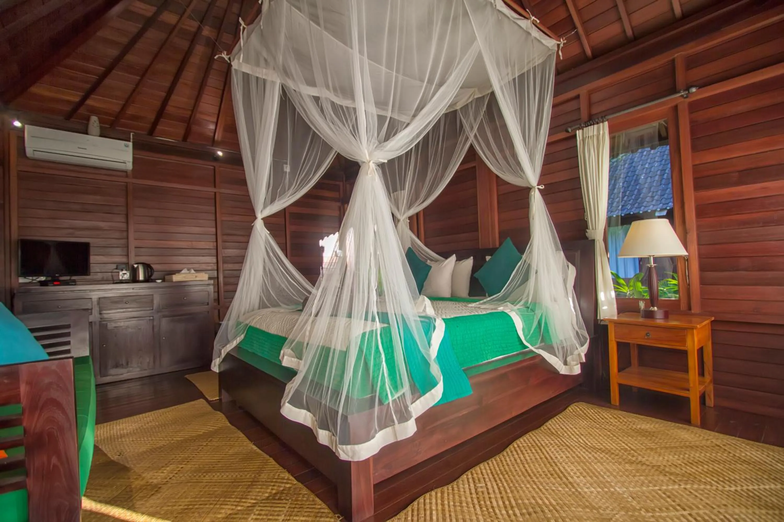 TV and multimedia, Bed in Villa Wedang