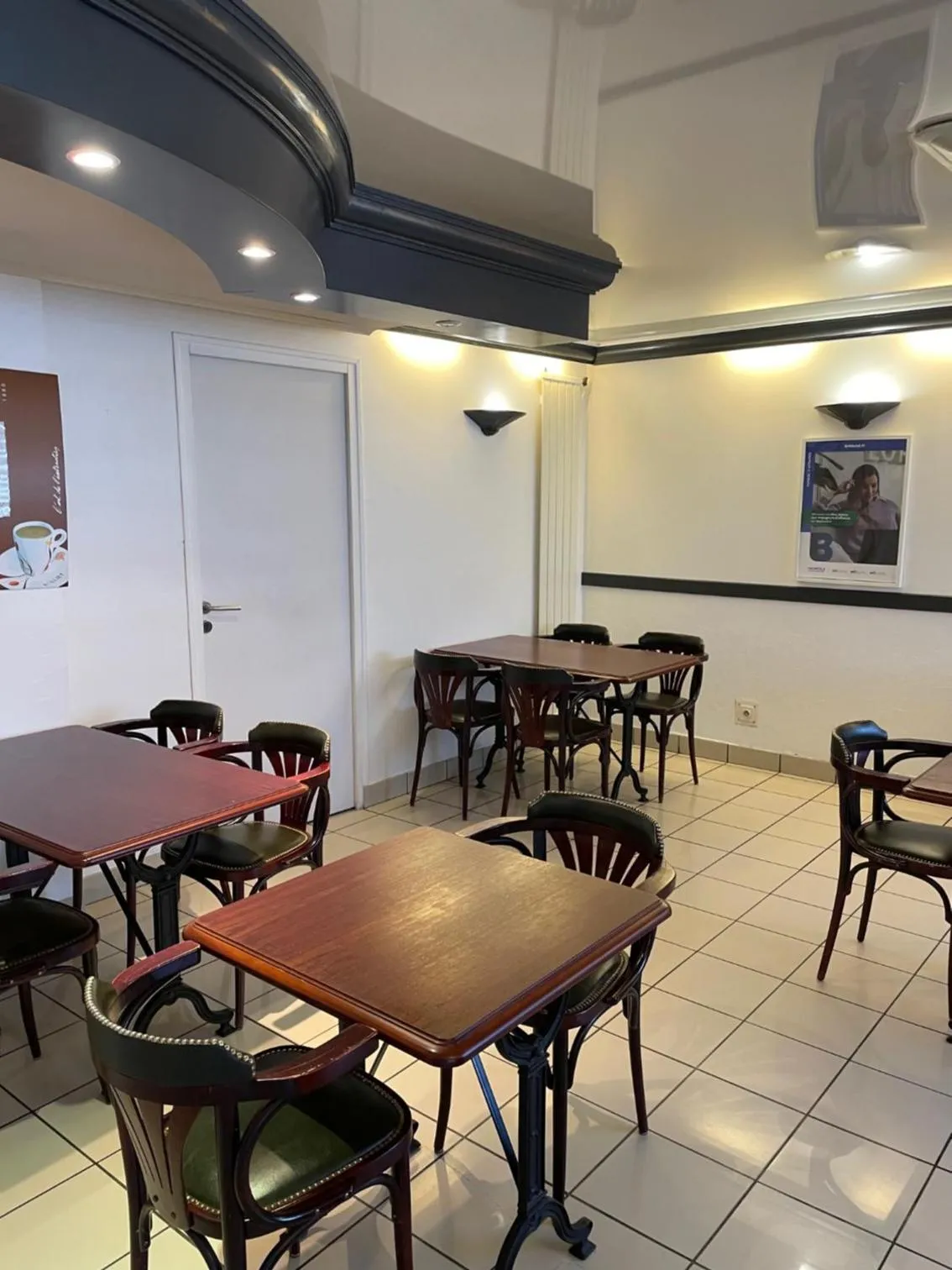 Breakfast in Brit Hotel Cherbourg