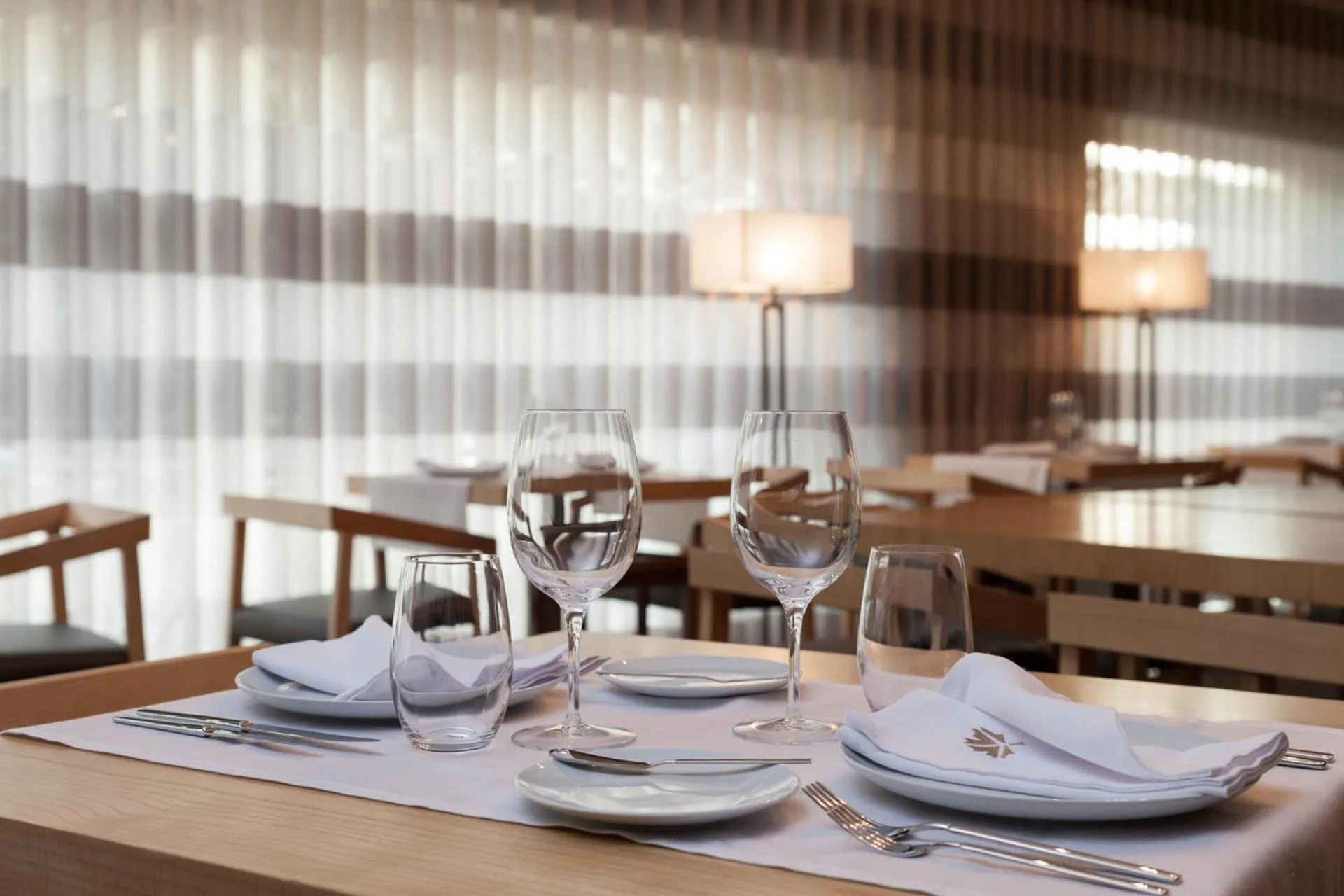 Restaurant/places to eat in Alva Valley Hotel