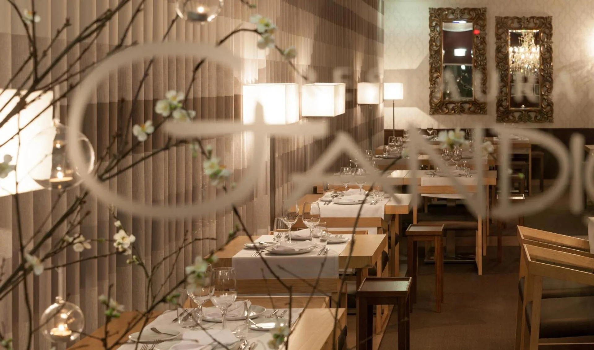 Restaurant/places to eat in Alva Valley Hotel