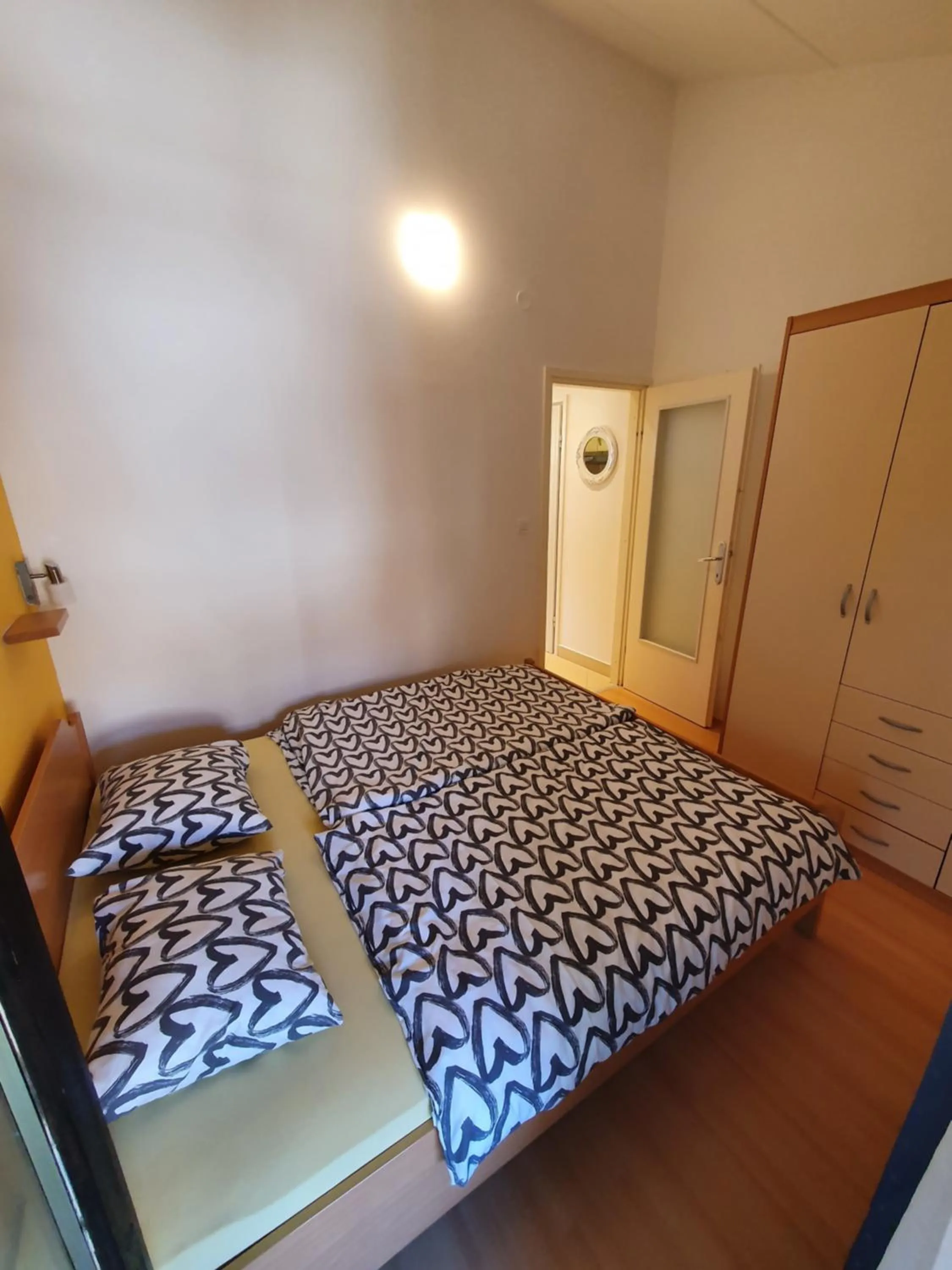 Bed in Janja Apartment