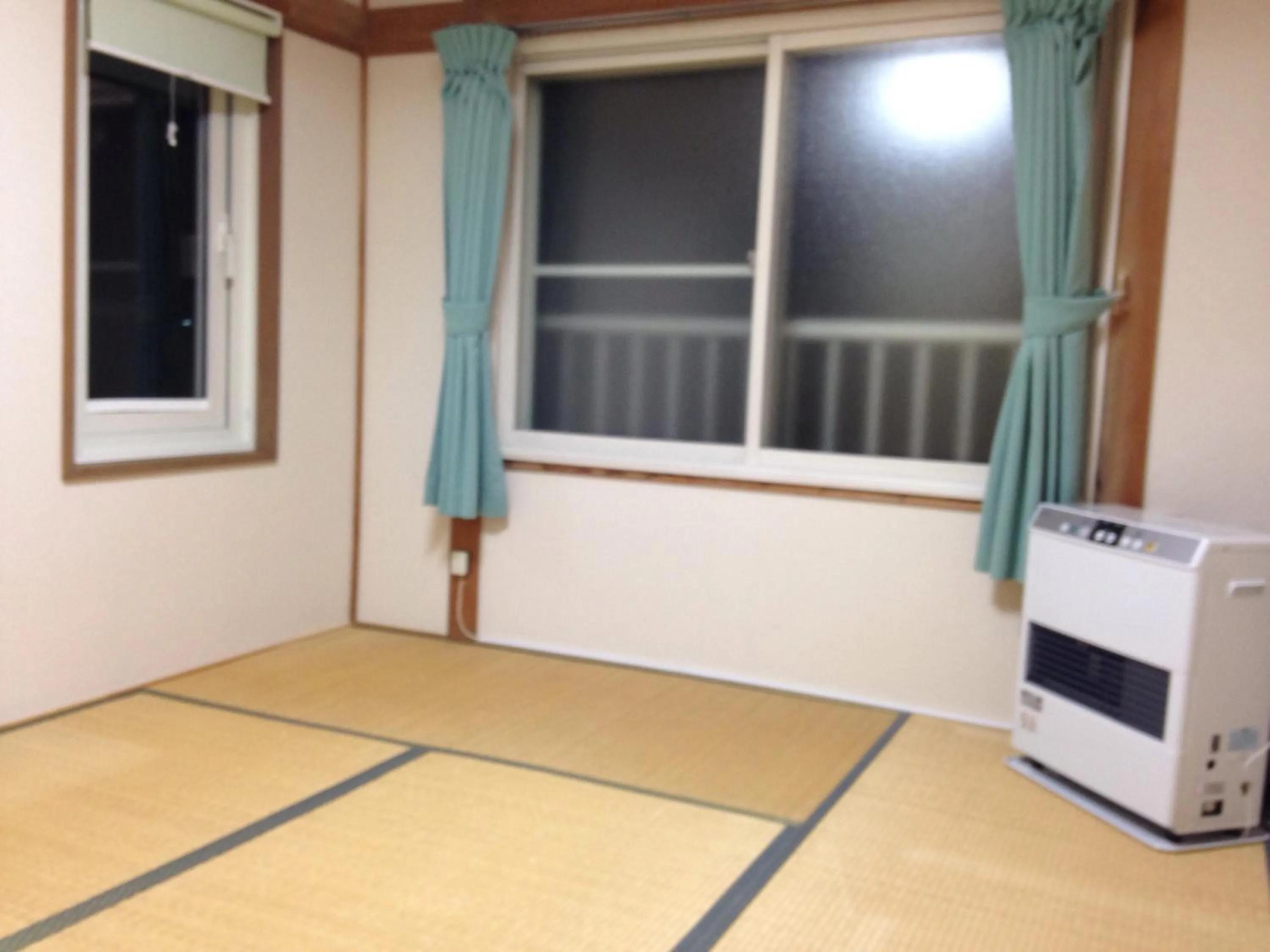Photo of the whole room in Koukaso