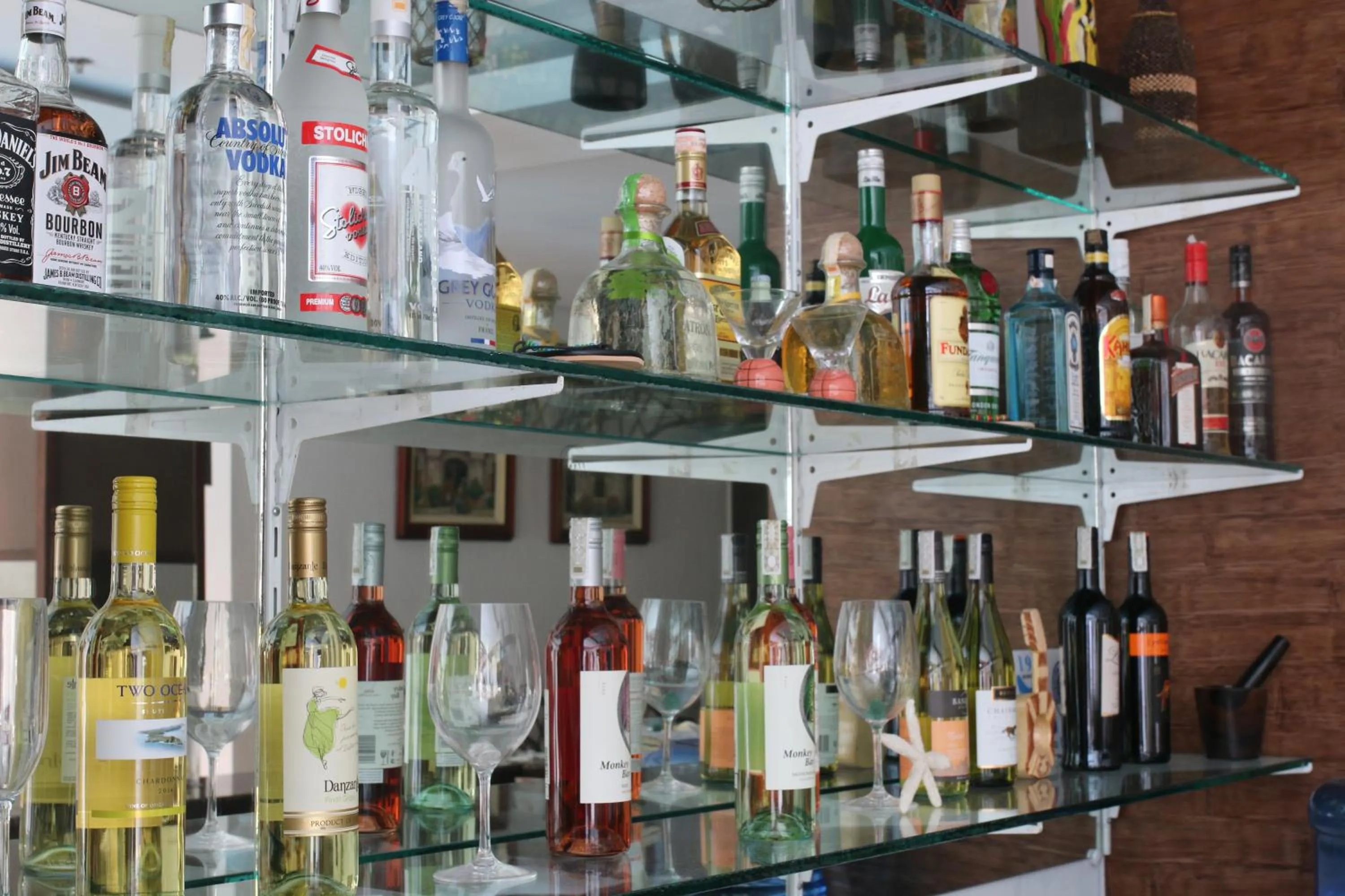 Lounge or bar in Boracay Haven Suites