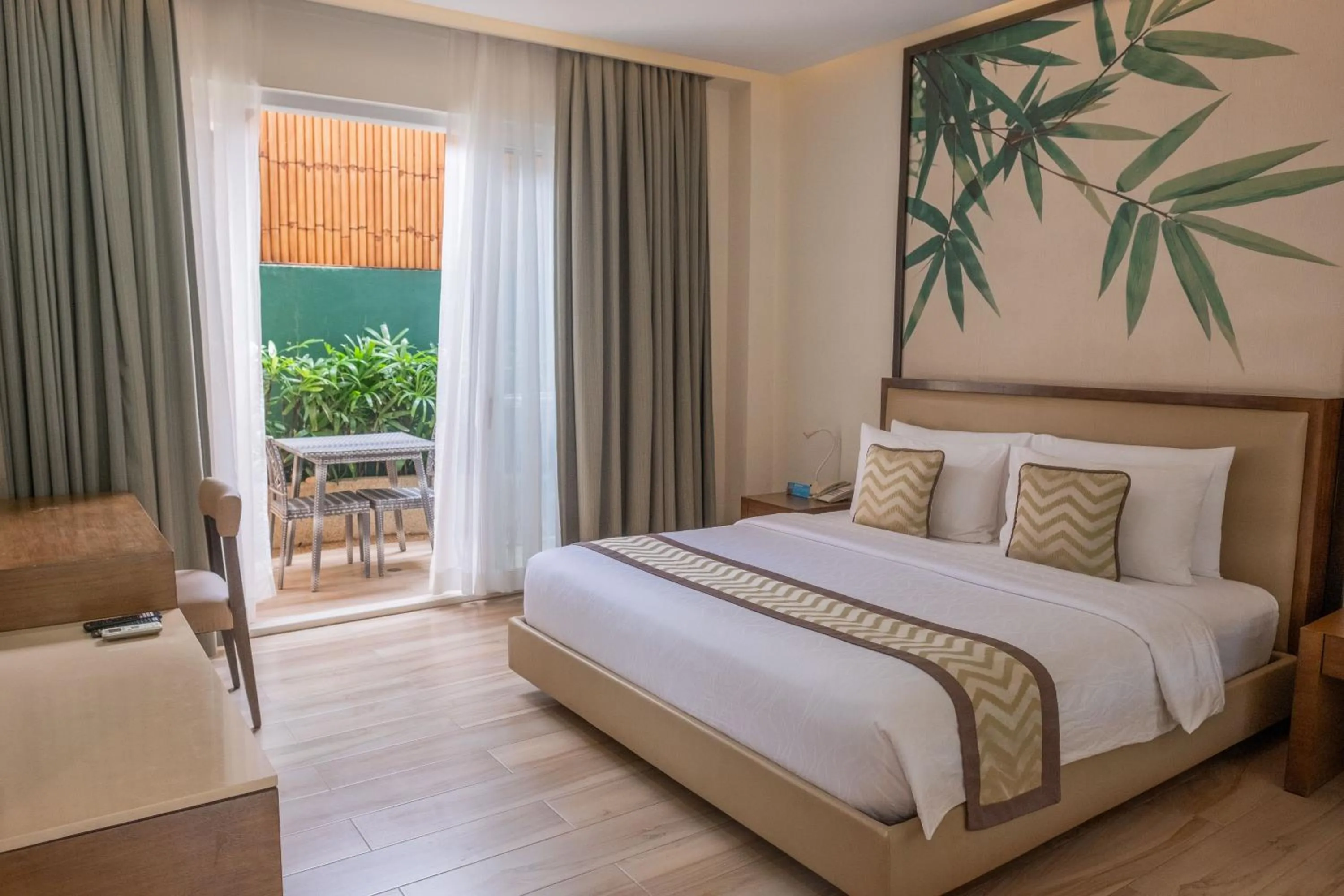 Bedroom, Bed in Boracay Haven Suites