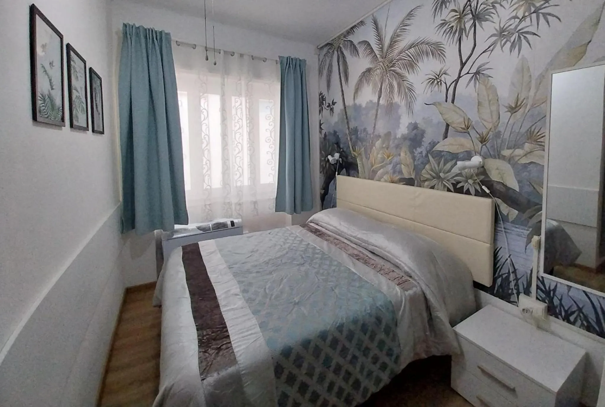 Photo of the whole room in Villa La Lanterna