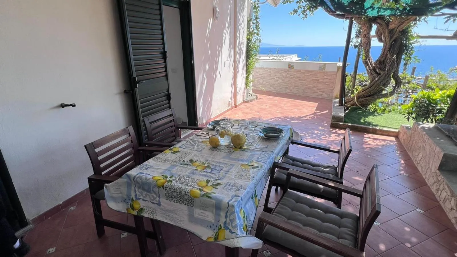 Balcony/Terrace in Casa Emi