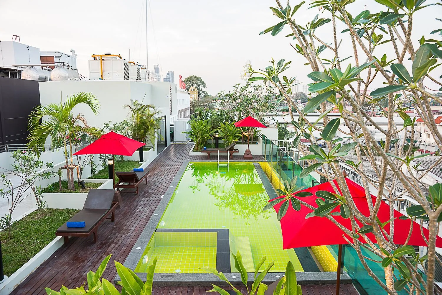 Pool view in Sunshine Hip Hotel