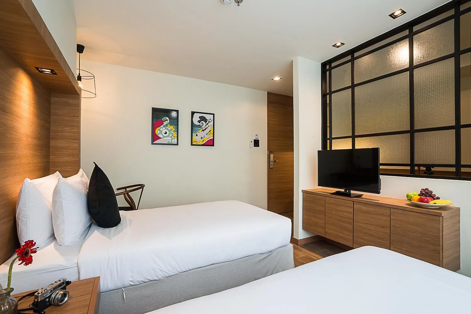 Photo of the whole room, Bed in Sunshine Hip Hotel