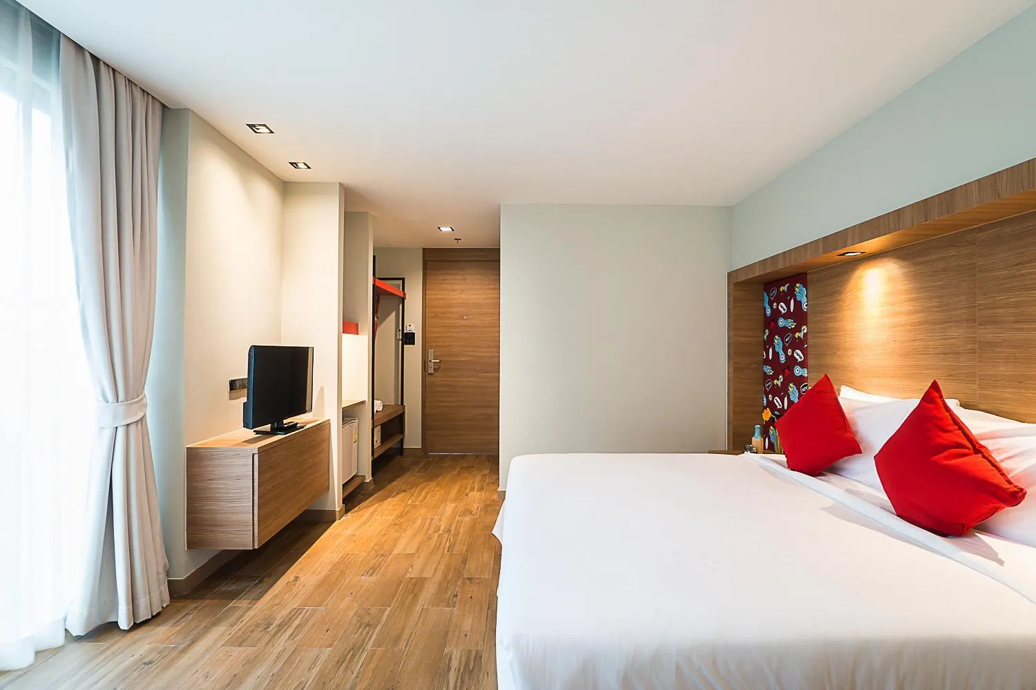 Photo of the whole room, Bed in Sunshine Hip Hotel