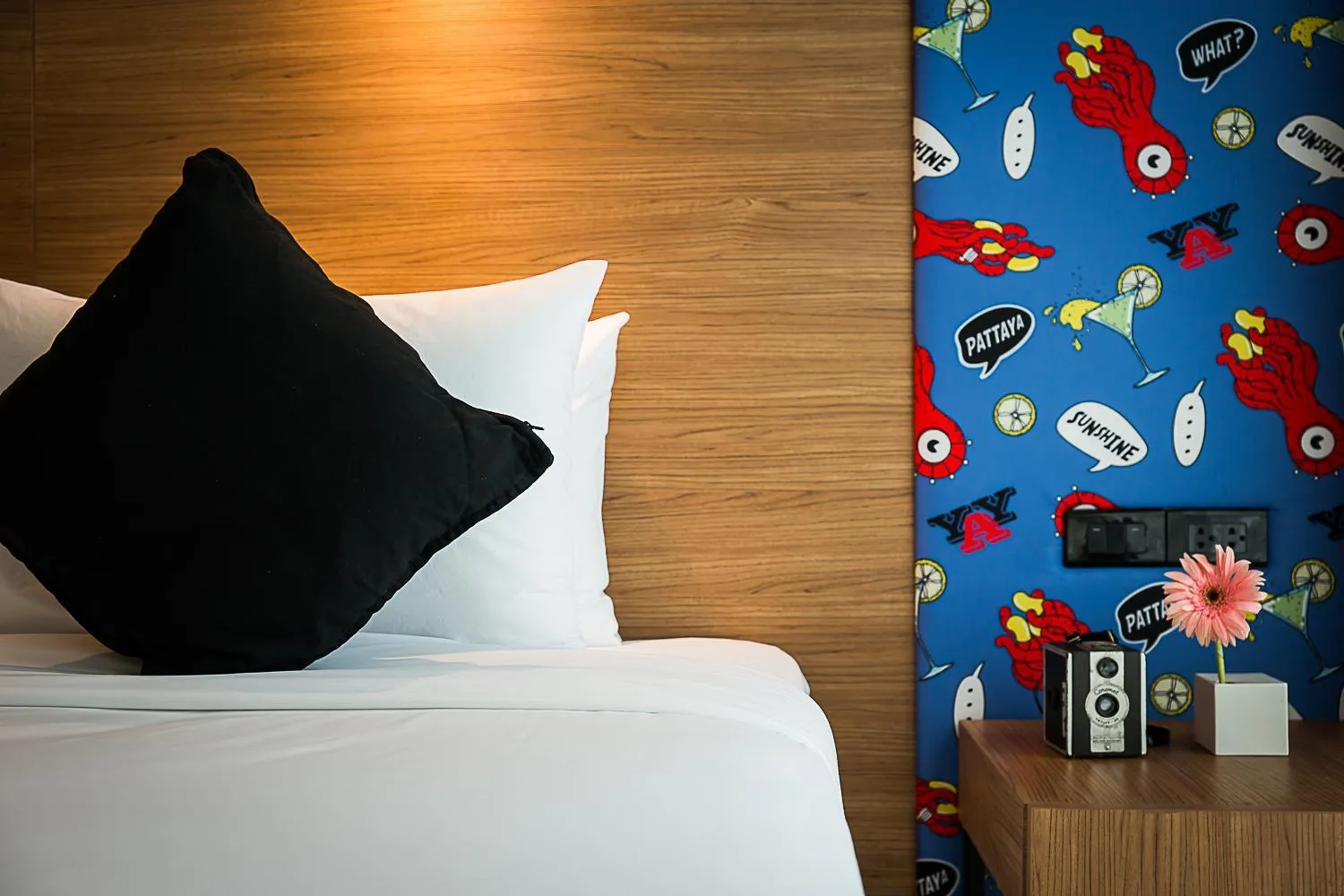 Other, Bed in Sunshine Hip Hotel