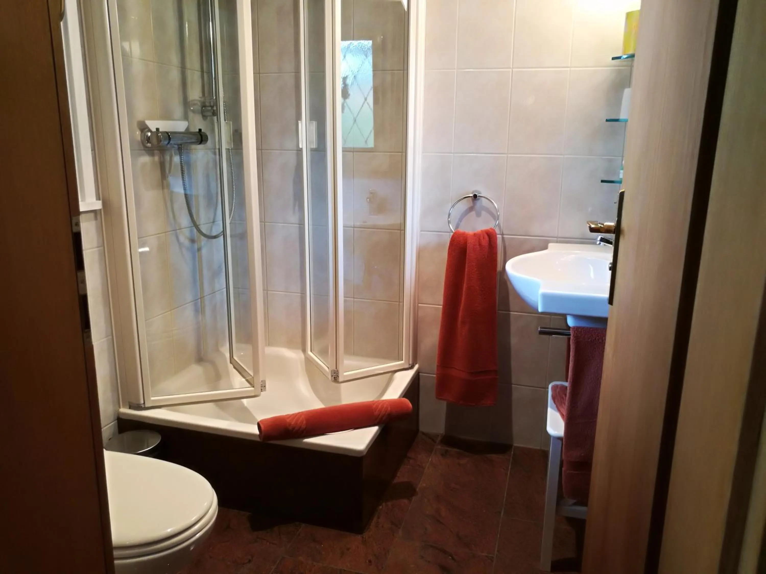 Bathroom in Apartment HAUS MERLIN am Böckelsberg