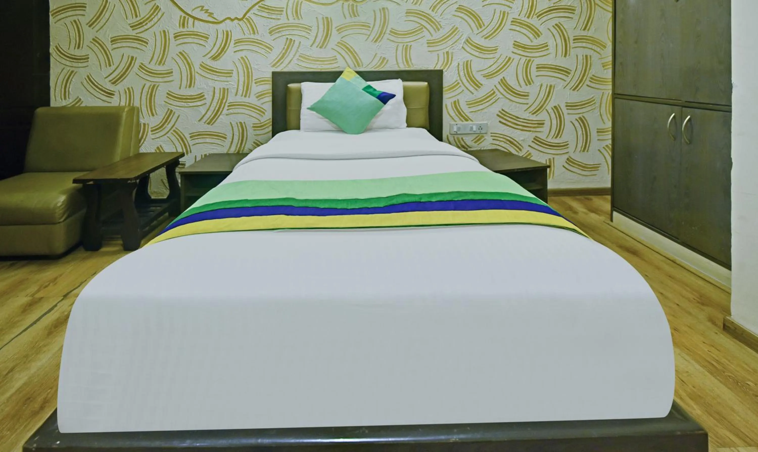 Bedroom, Bed in Treebo Savoury Sea Shell Residency