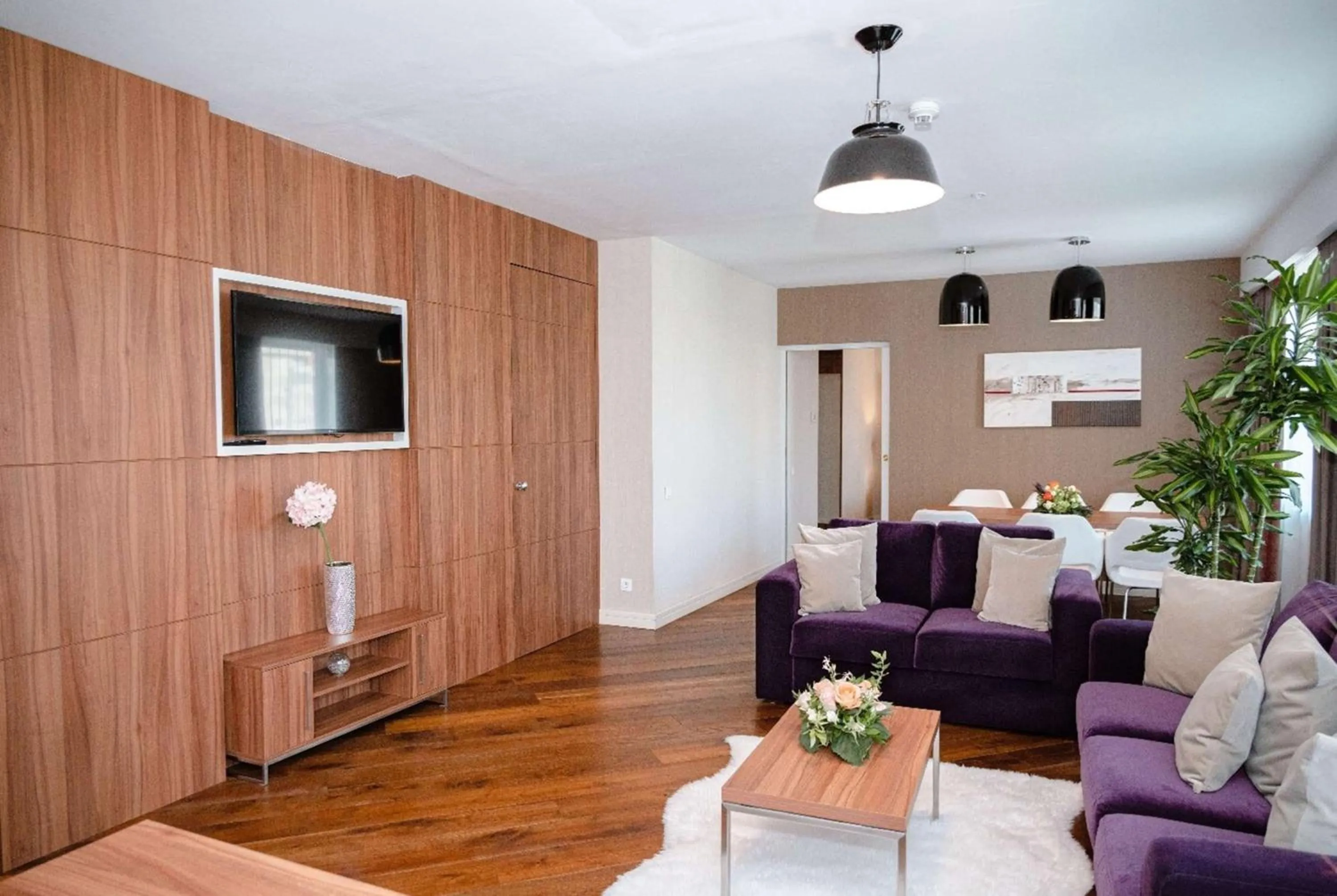 Photo of the whole room in Ramada Plaza Craiova