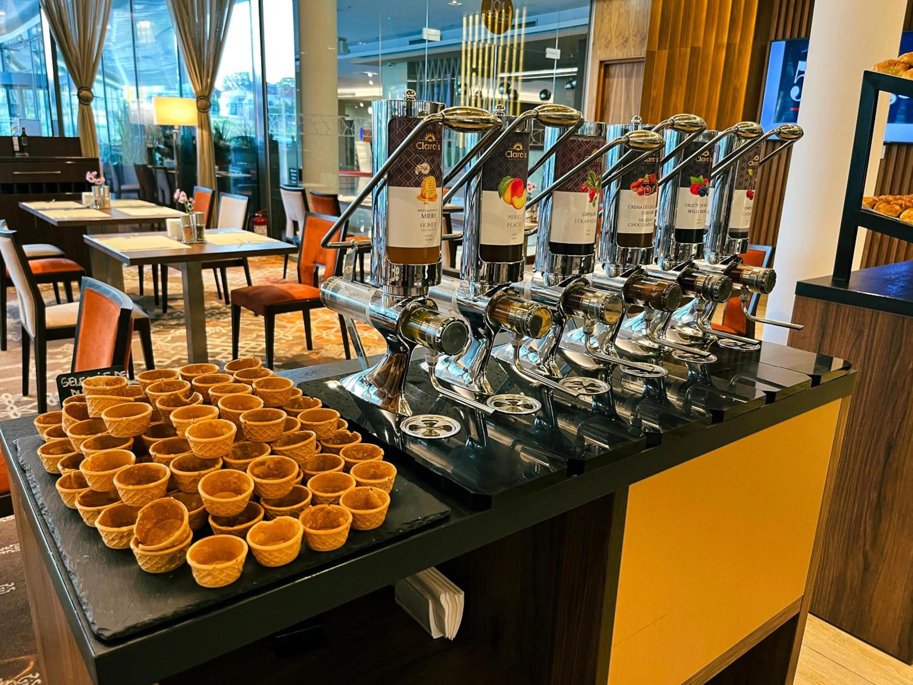 Breakfast in Ramada Plaza Craiova