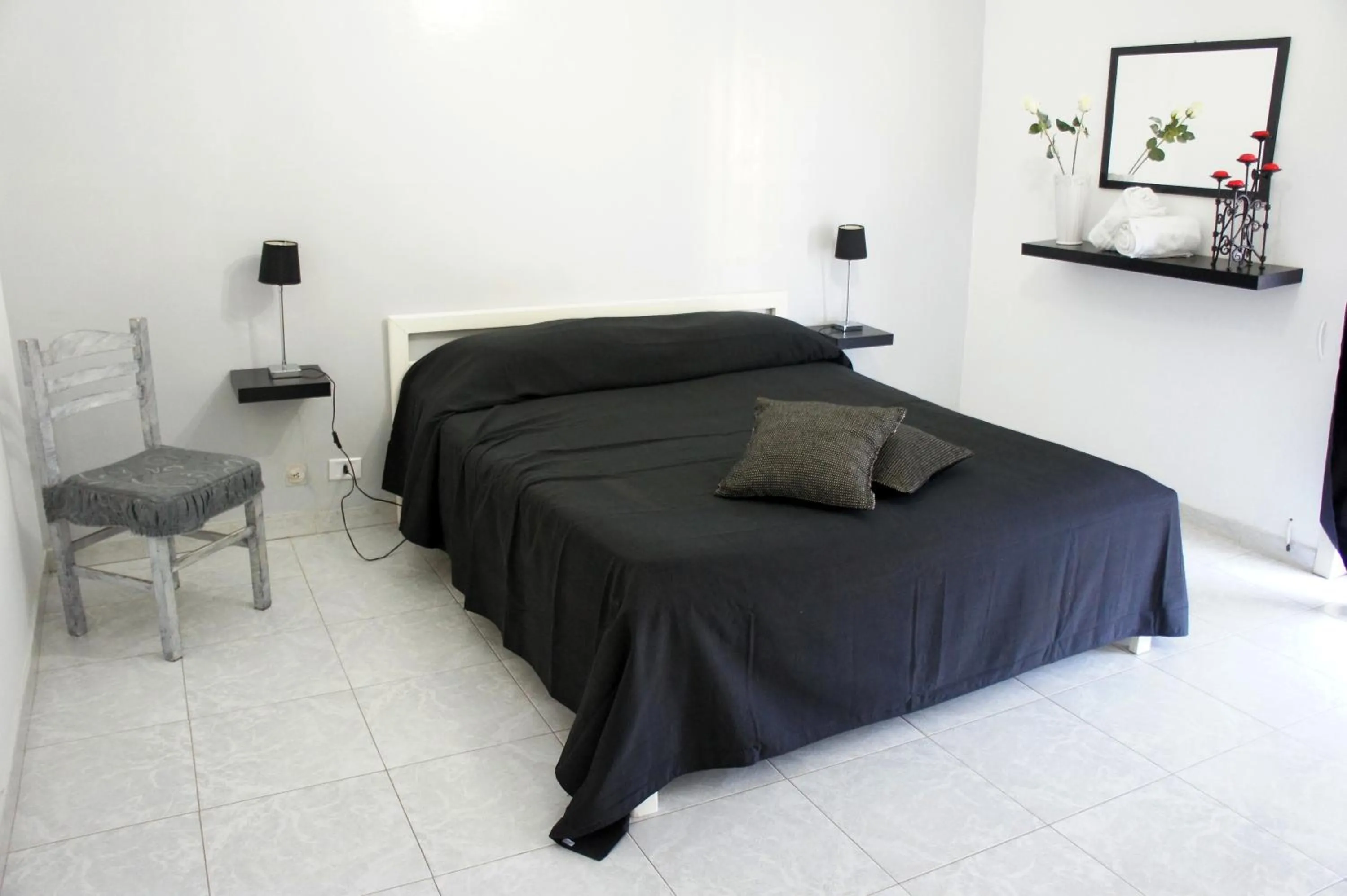 Bed in Bouganville