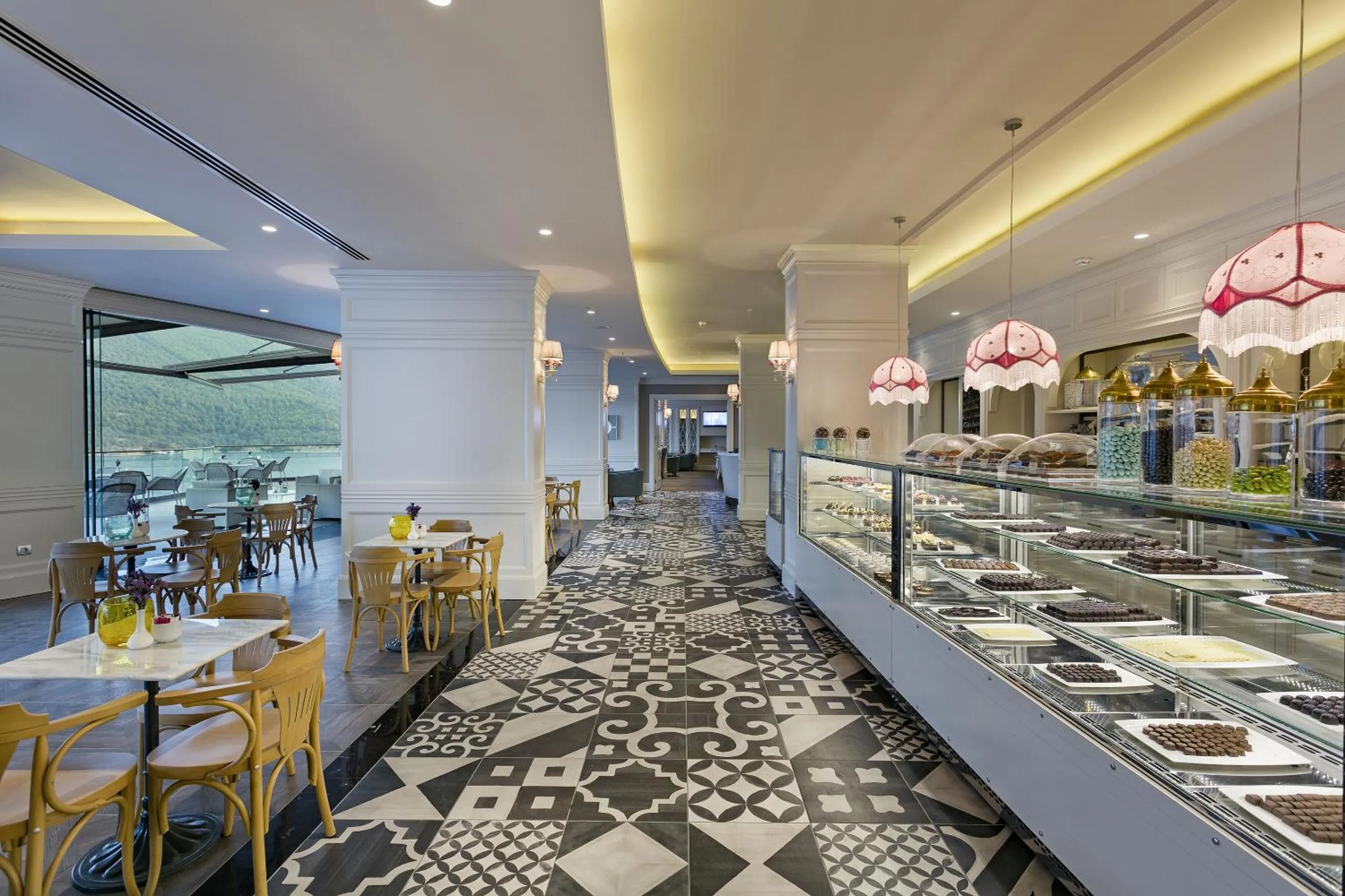 Restaurant/places to eat in Titanic Luxury Collection Bodrum