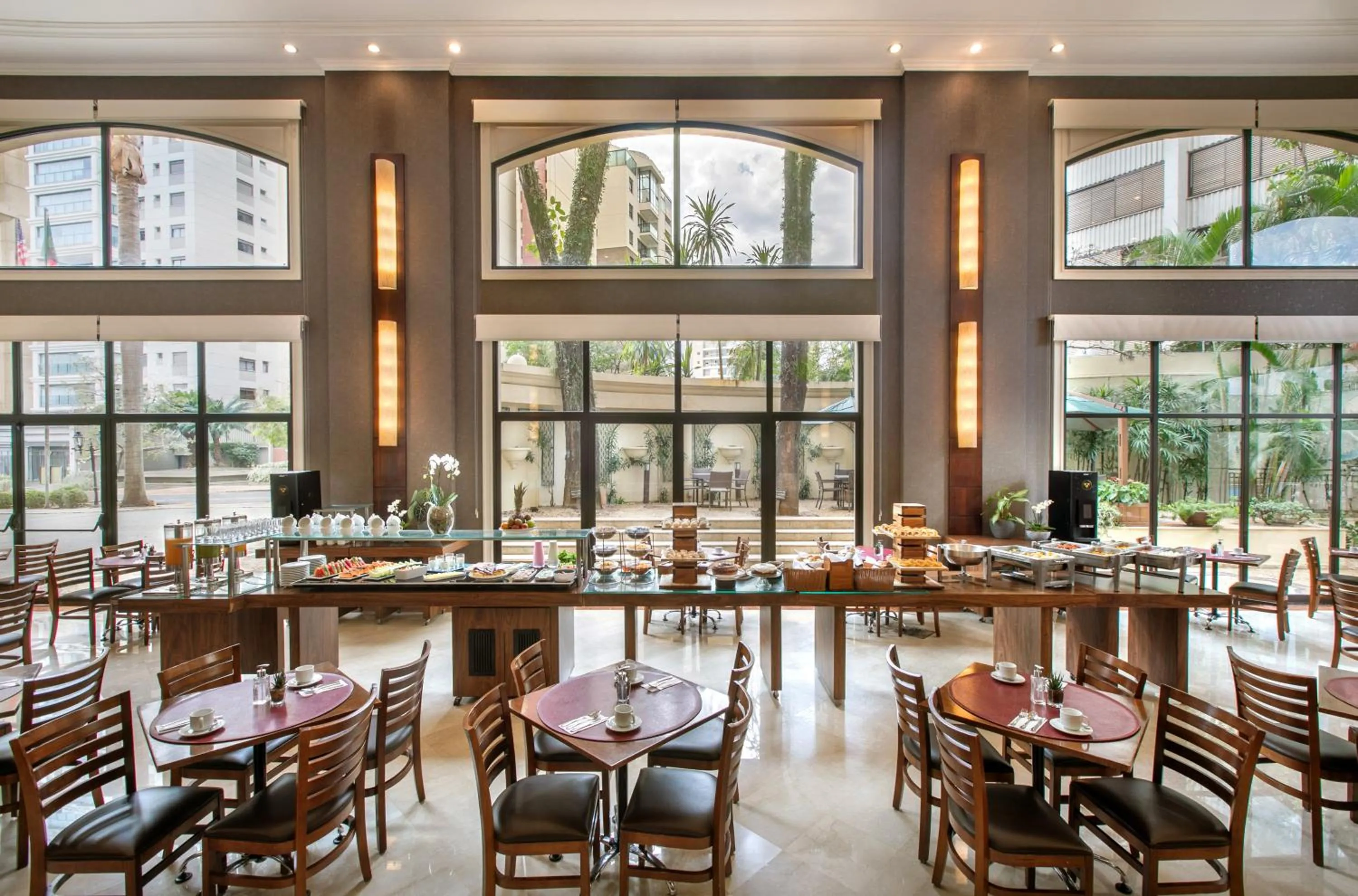 Breakfast in Meliá Campinas