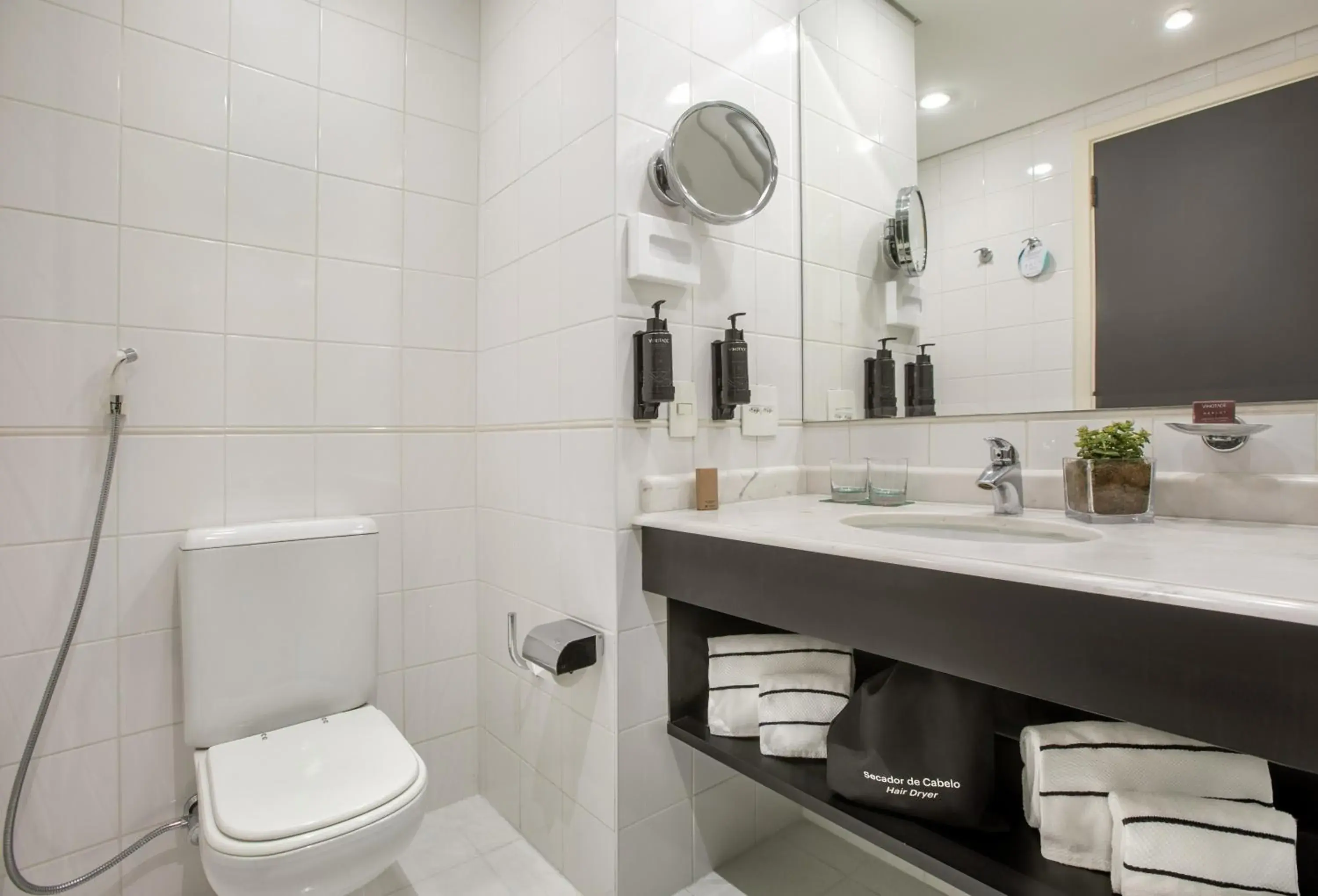 Premium Queen Room - single occupancy in Meliá Campinas Premium Queen Room - single occupancy in Meliá Campinas