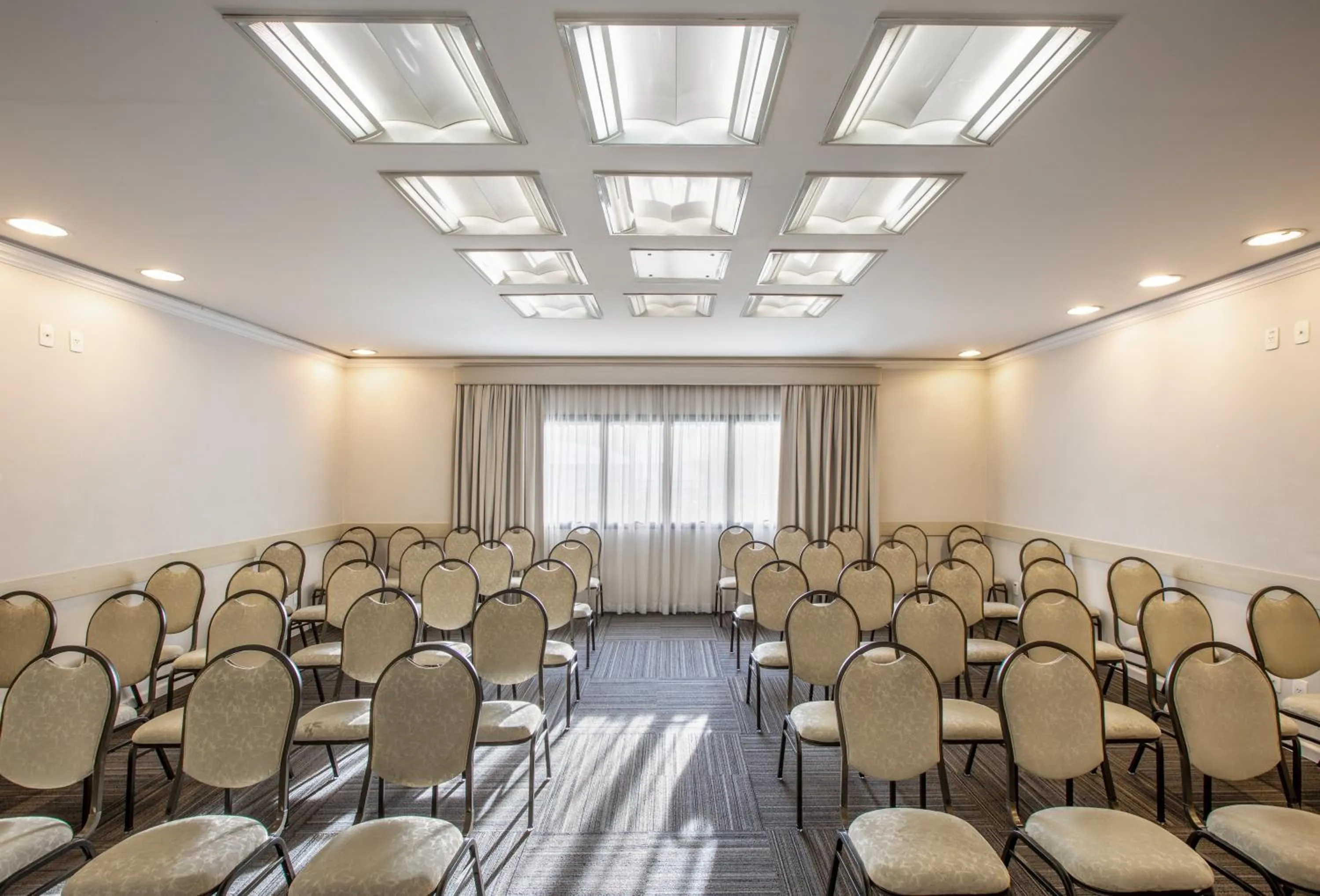 Meeting/conference room in Meliá Campinas